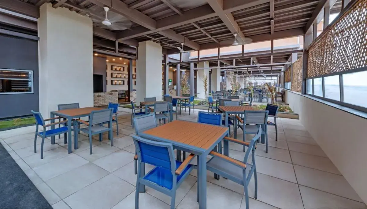 Restaurant/places to eat in The Fern Leo Beach Resort , Madhavpur Restaurant/places to eat in The Fern Leo Beach Resort , Madhavpur