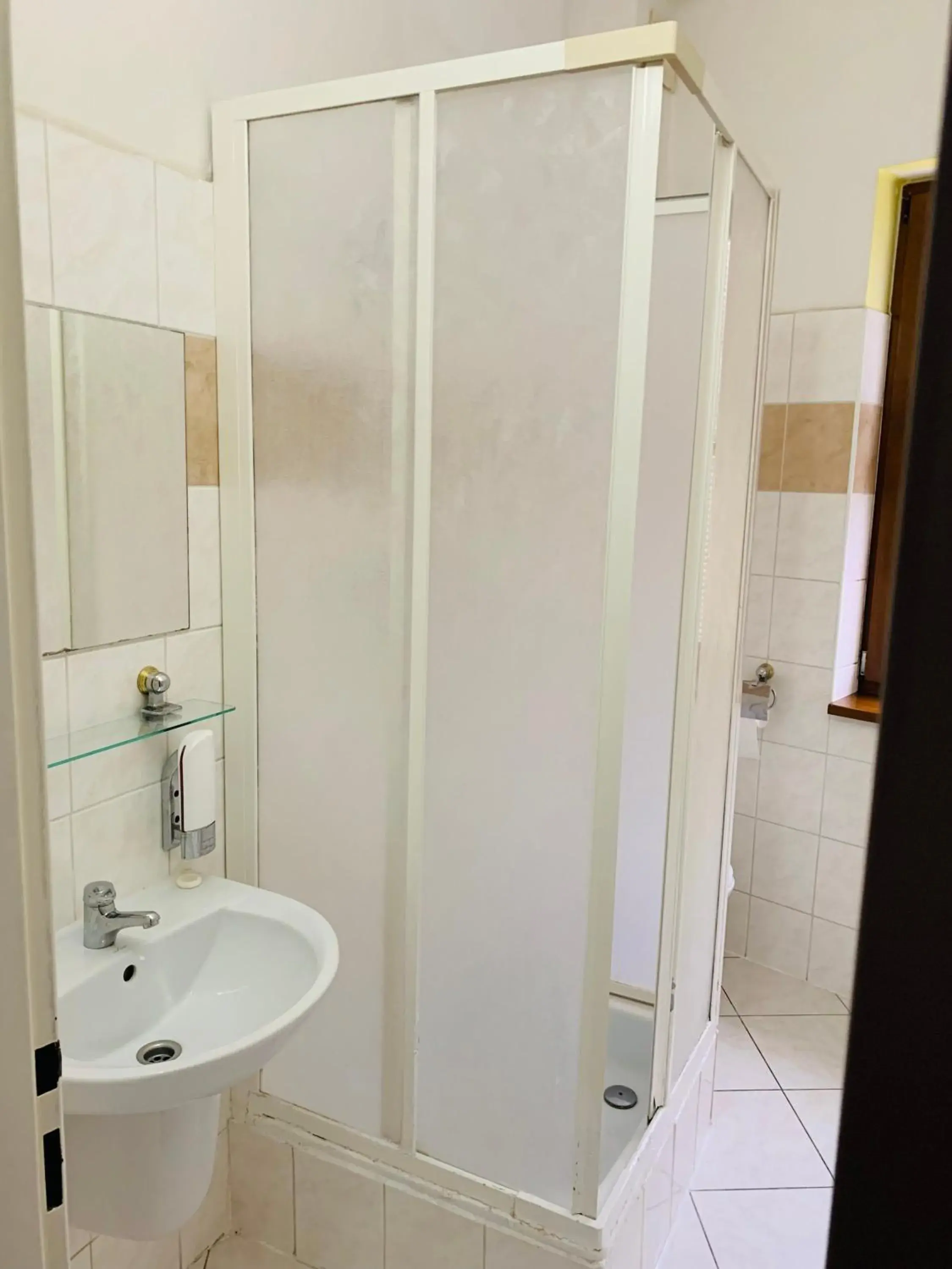 Single Room in Hotel Slovan Single Room in Hotel Slovan