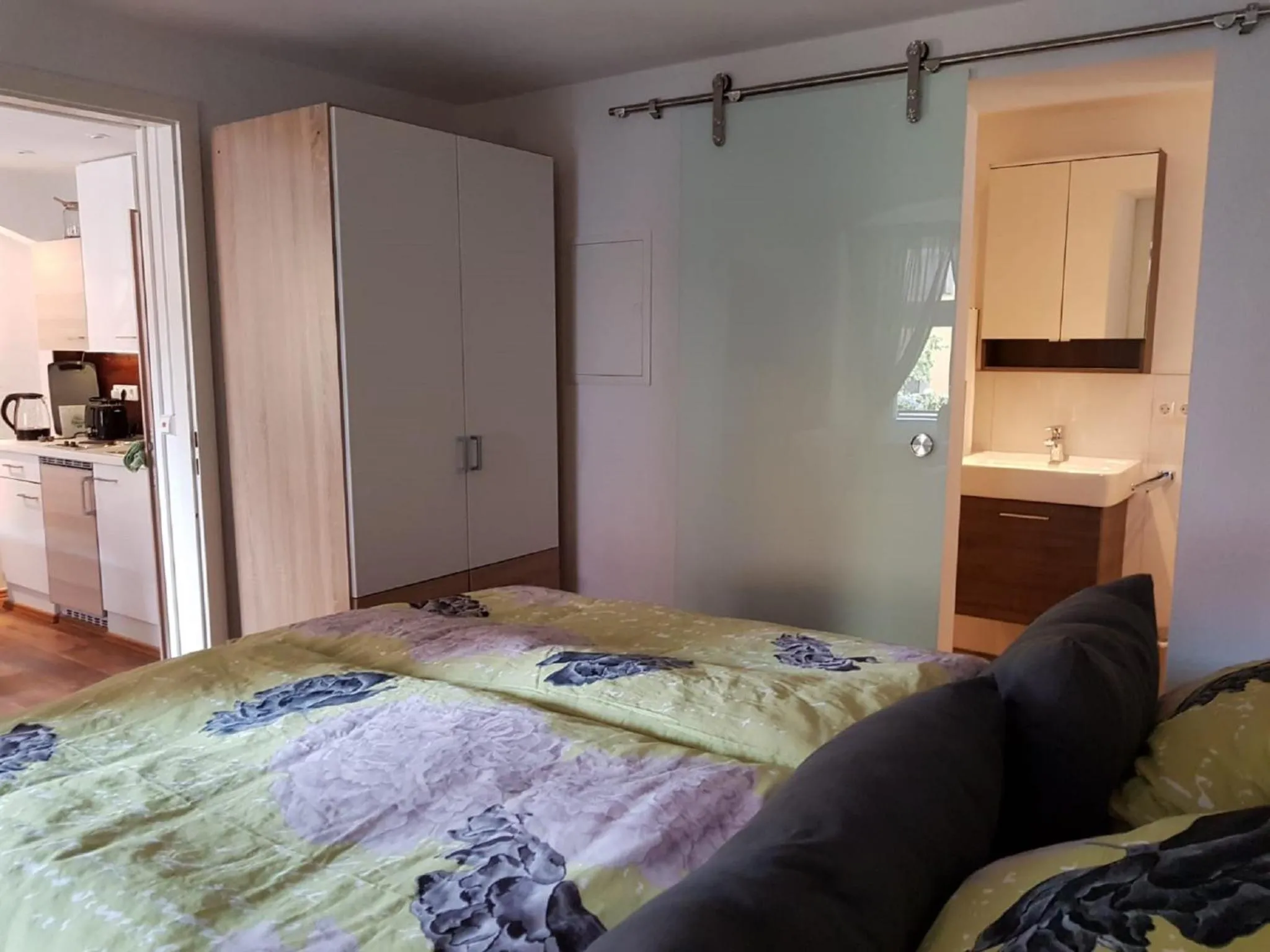 Bedroom, Bed in Lindes Ferienwohnung