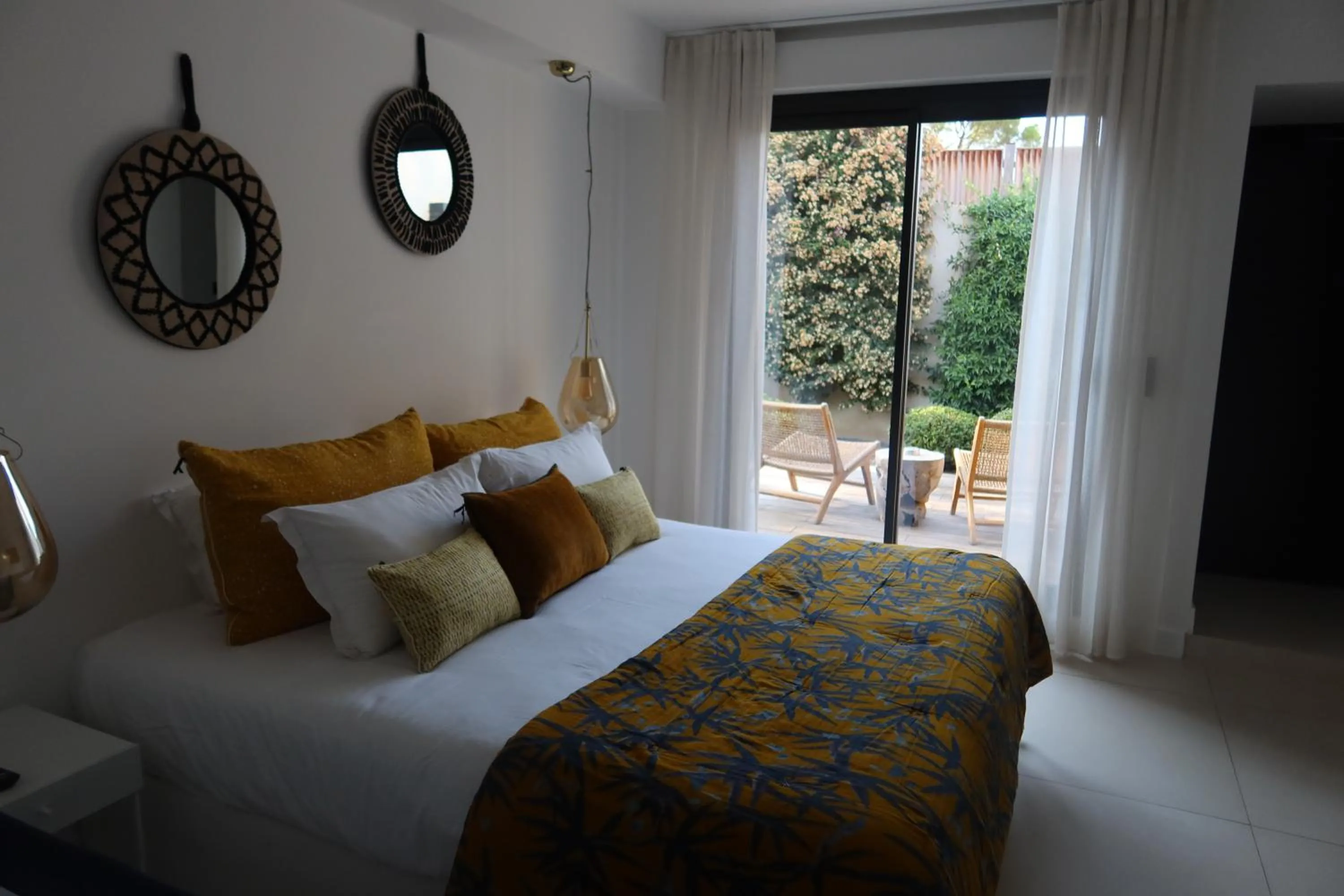 Bed in Villa Paradisu