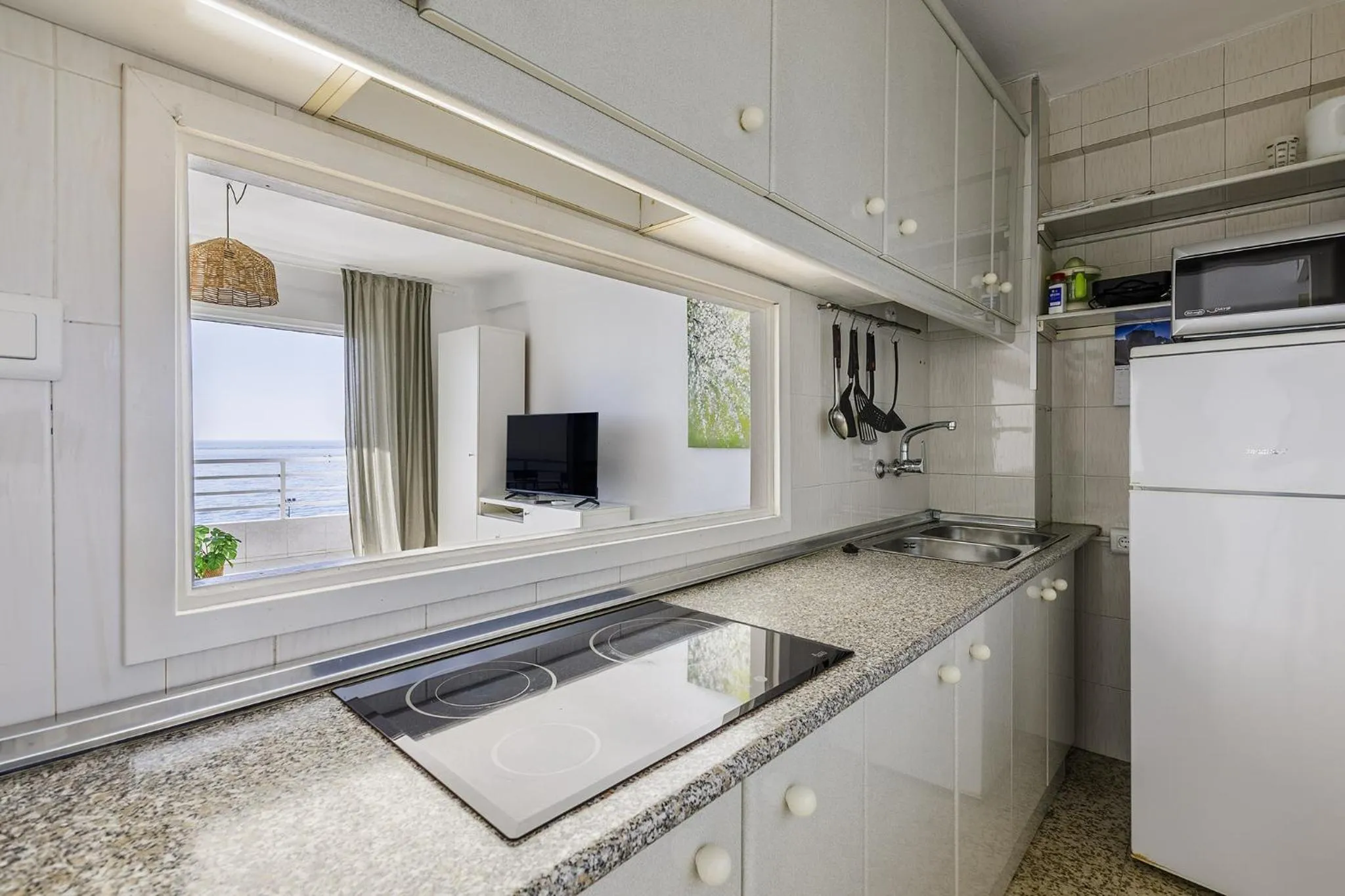 A&N Beachfront Sea View Studio with Terrace