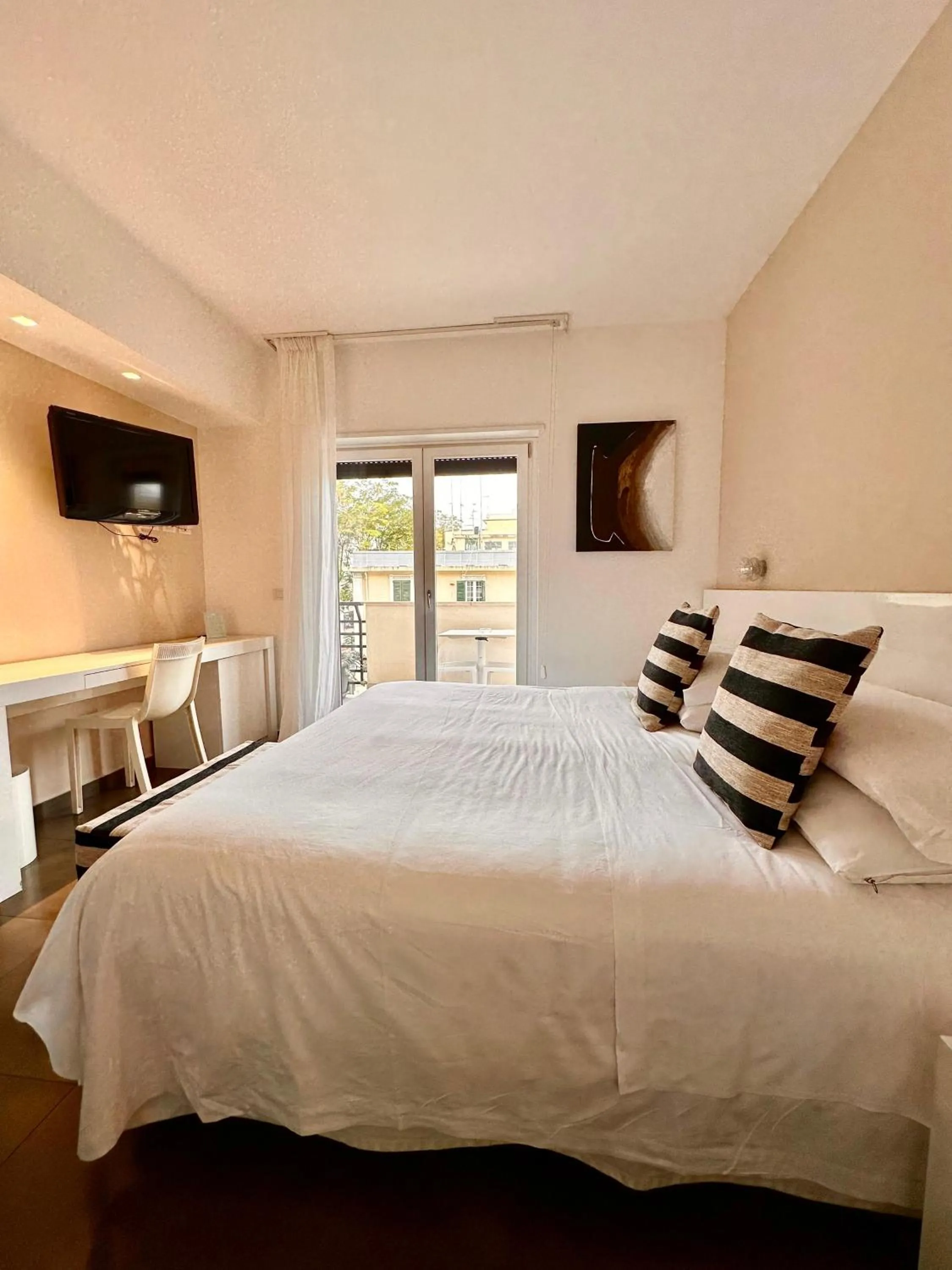 Balcony/Terrace, Bed in Maison R Boutique