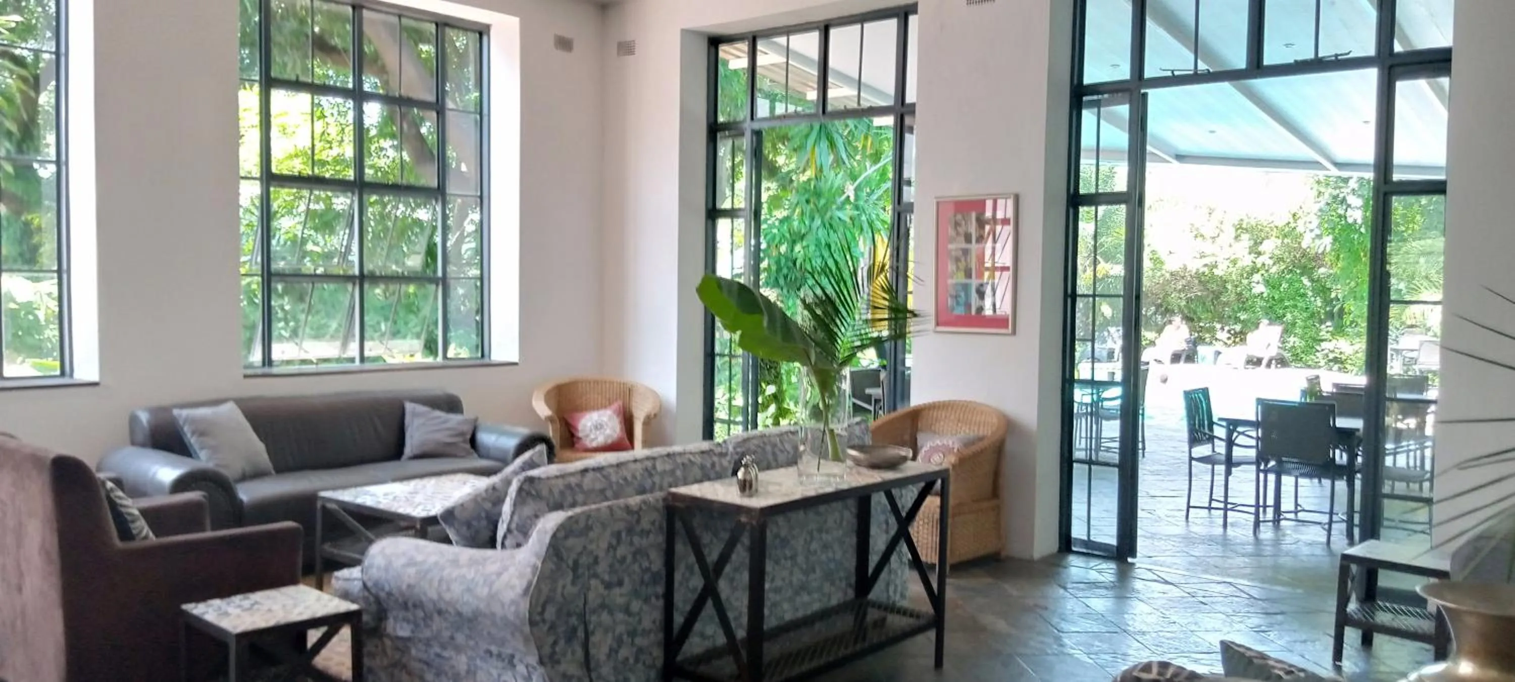 Property building in Fawlty Towers Accommodation & Activities