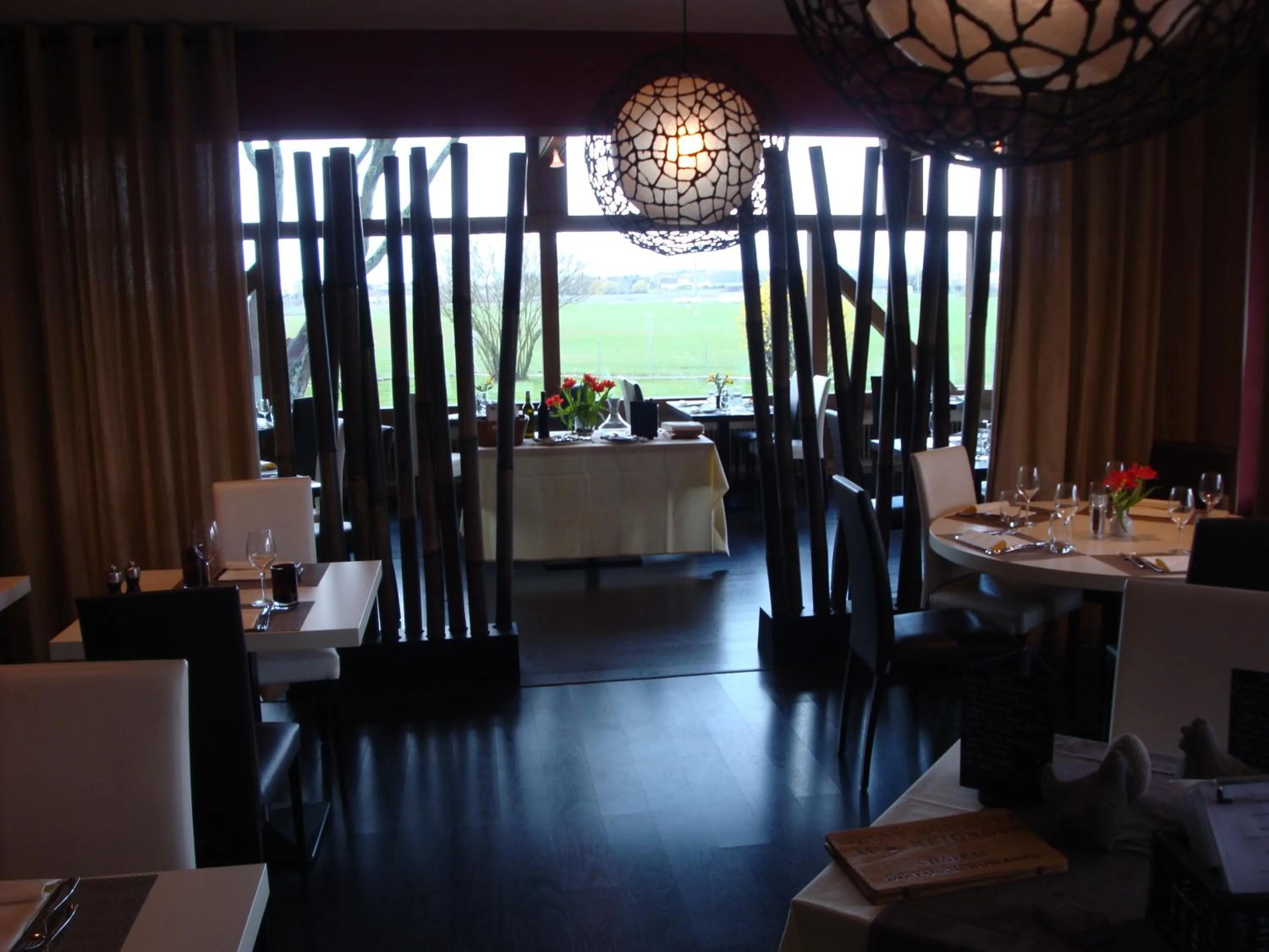 Restaurant/places to eat in Relais de l'Aérodrome