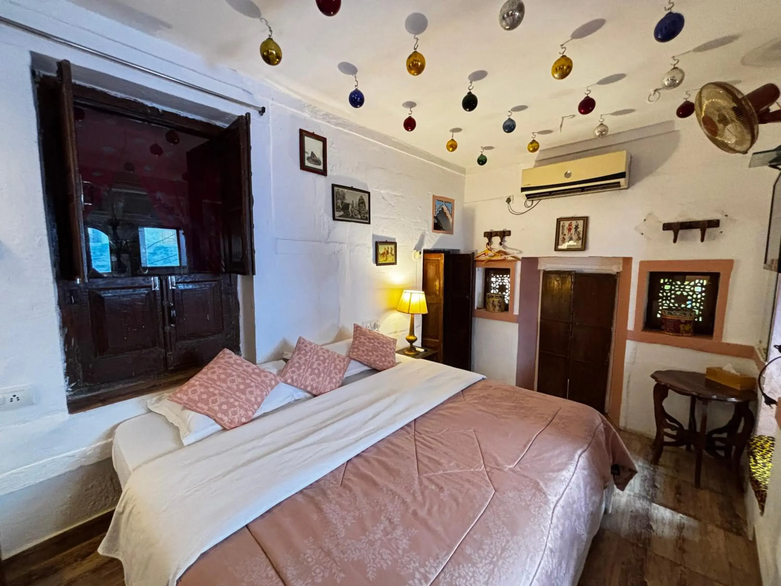 Bed in Shahi Guest House Bed in Shahi Guest House