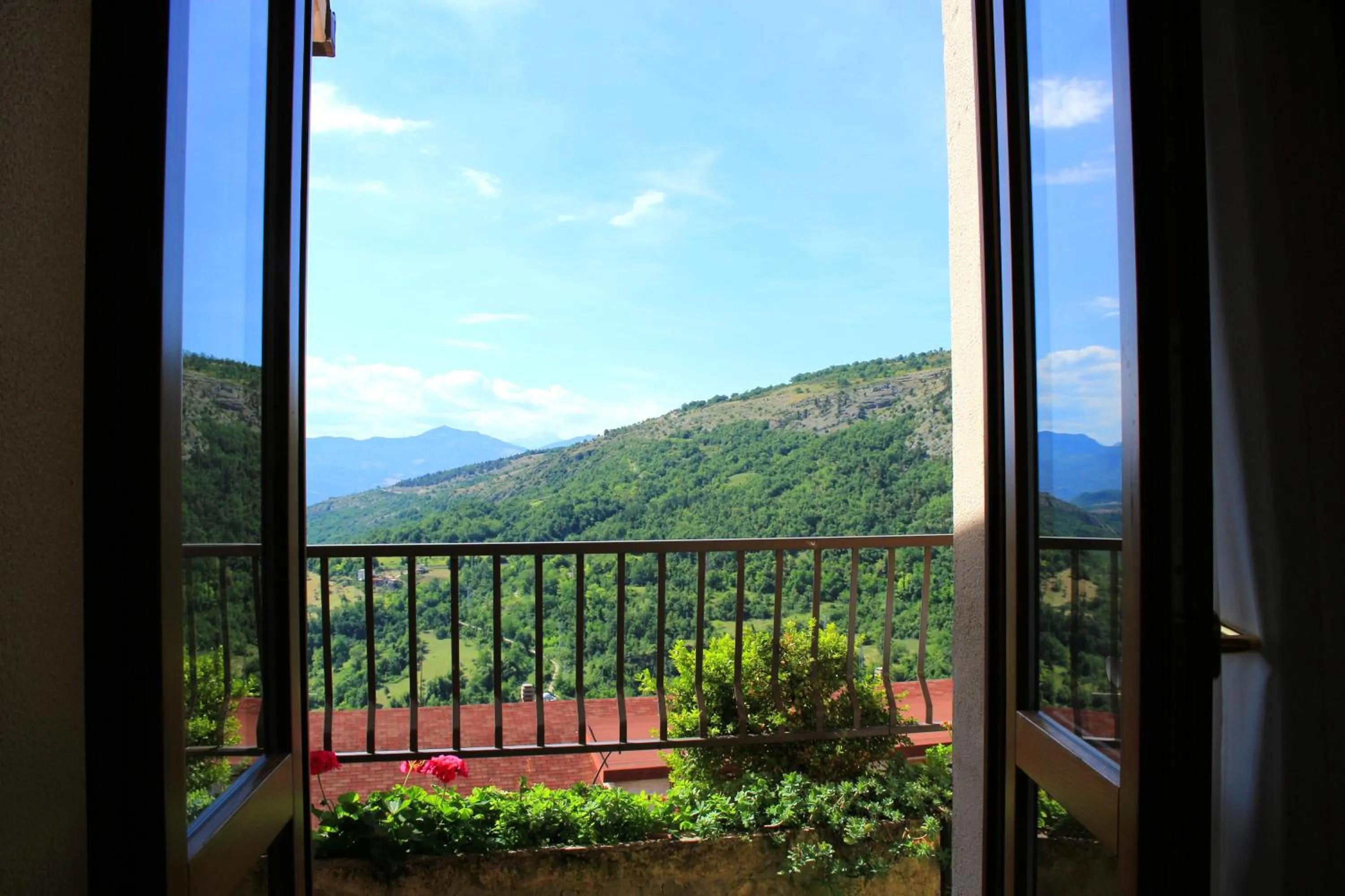 Decorative detail in Hotel Cercone