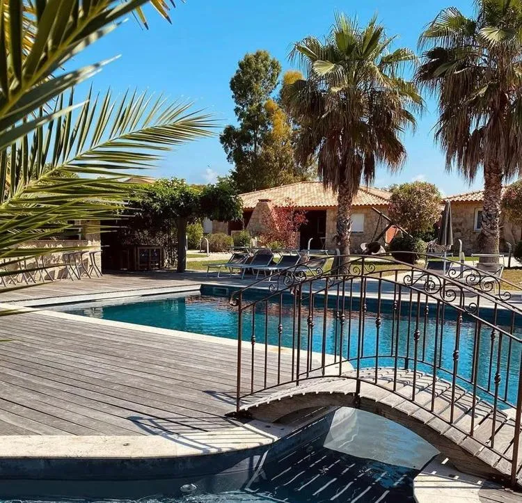 Swimming pool in Résidence Dolce Vita de Palombaggia