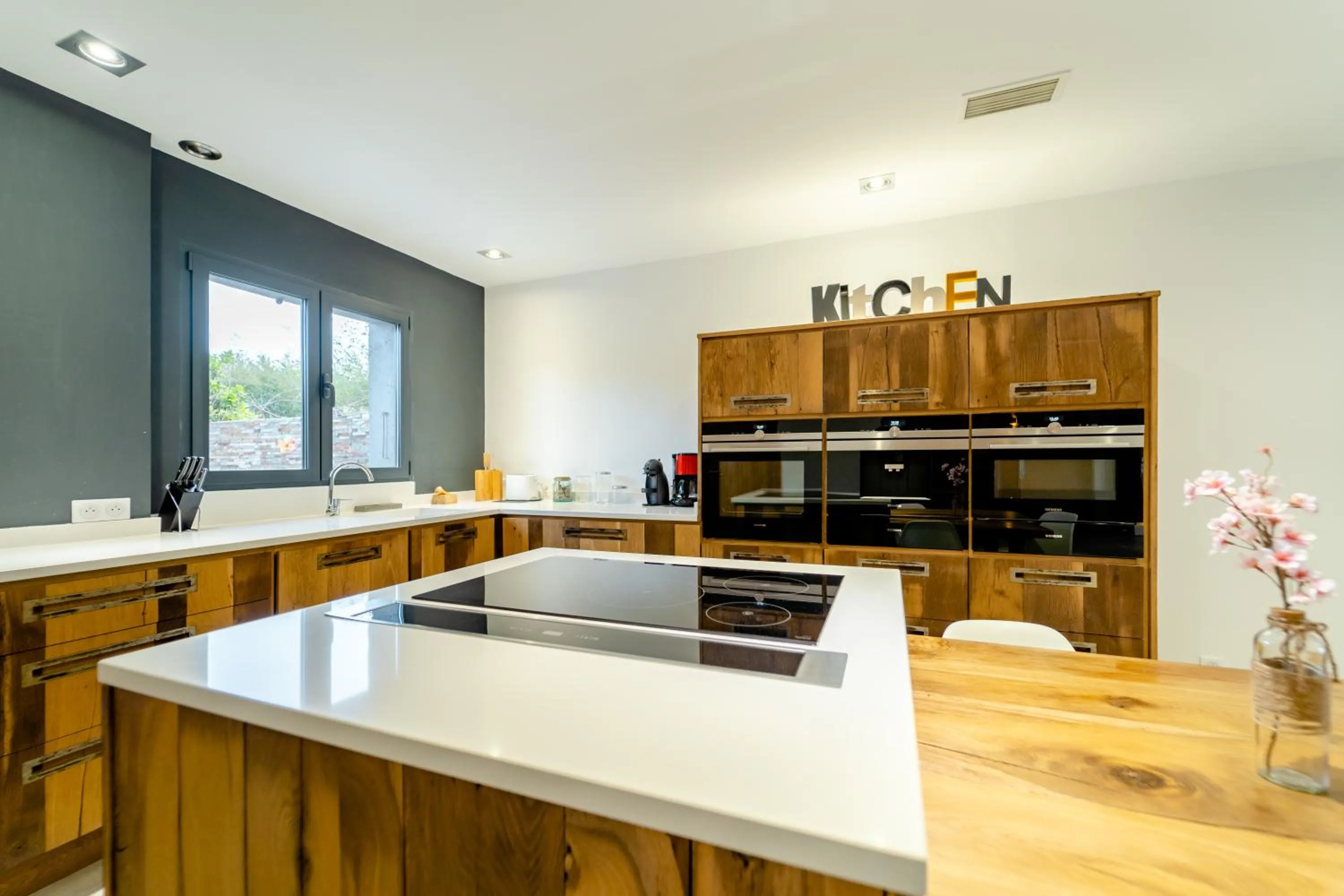 Communal kitchen in Résidence Dolce Vita de Palombaggia
