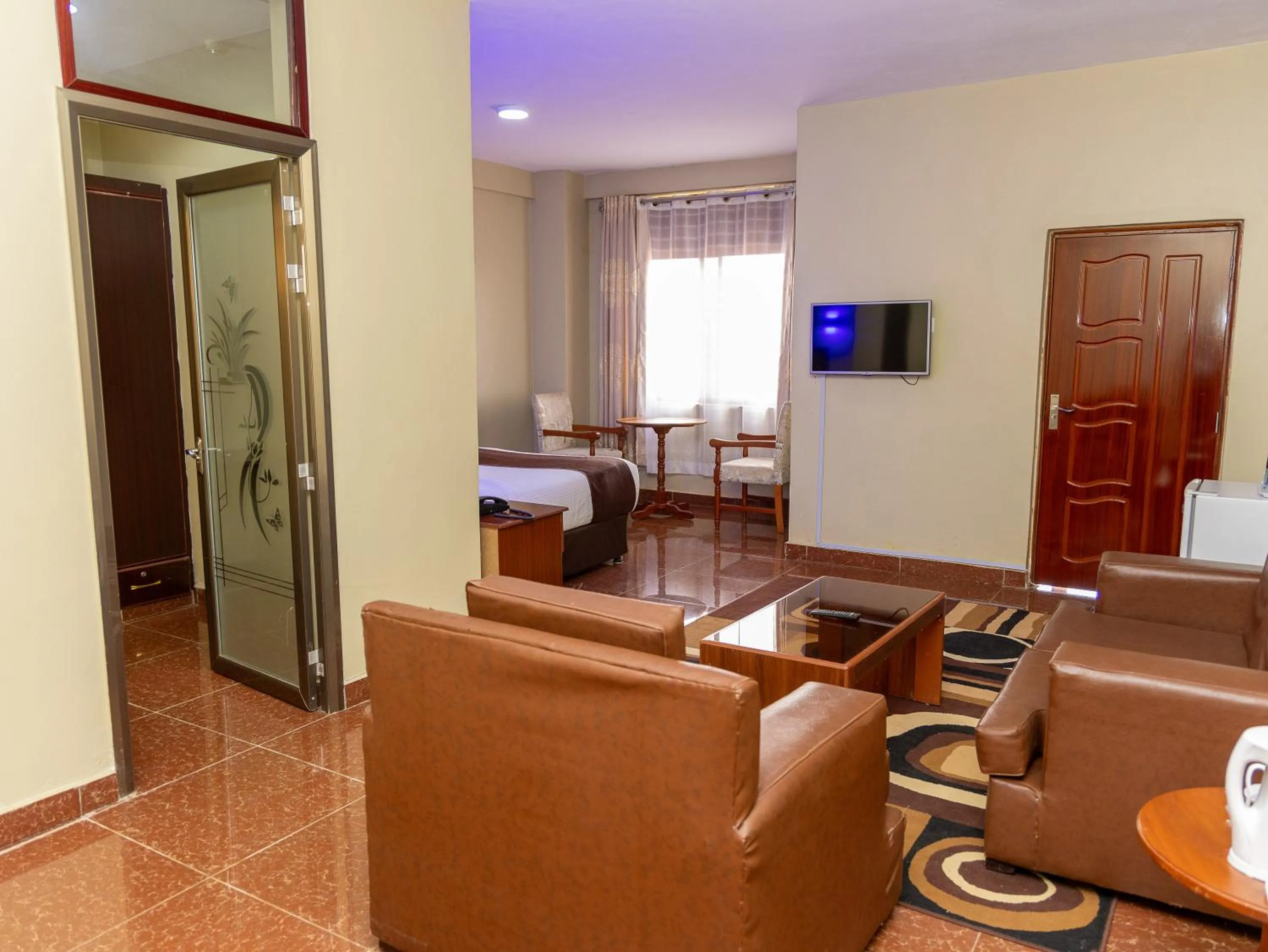 Living room in Maxland Hotel