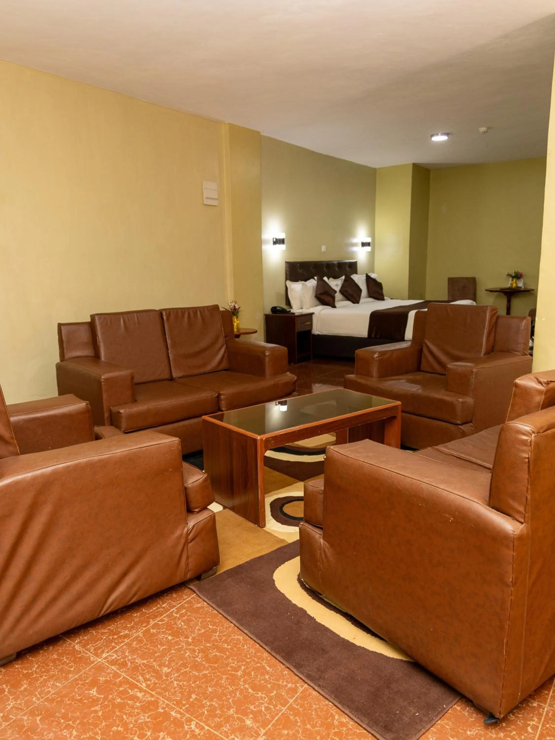 Living room in Maxland Hotel