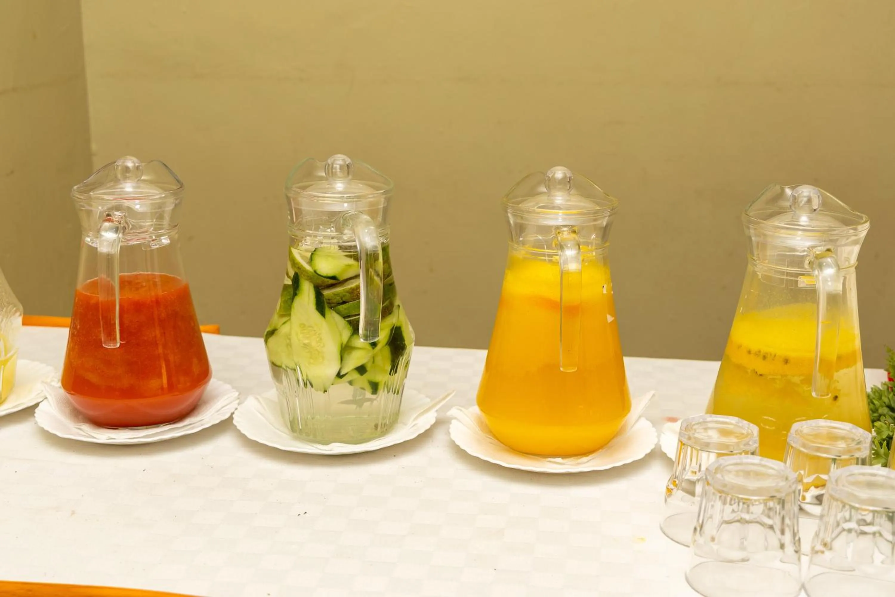 Drinks in Maxland Hotel