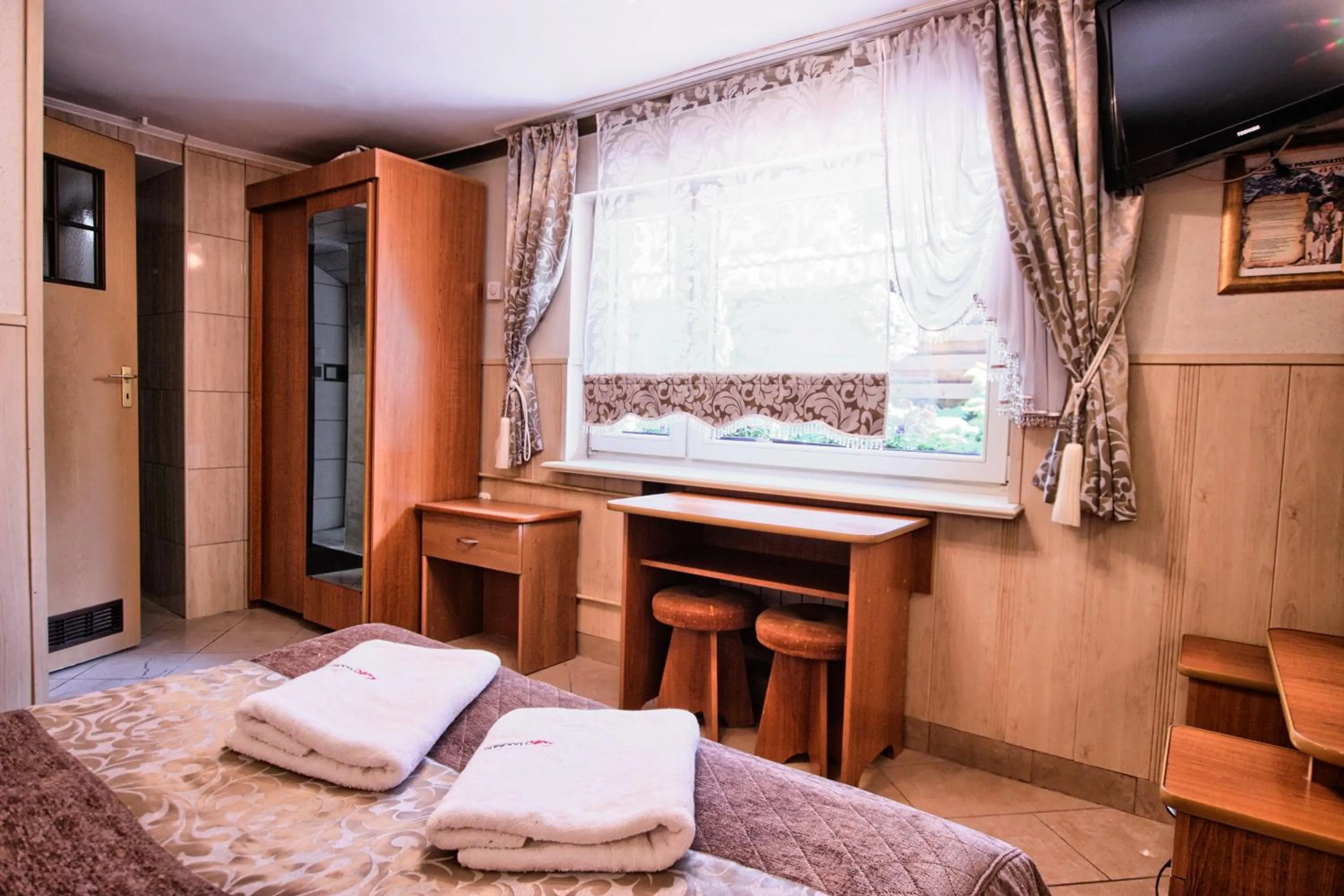 Photo of the whole room, Bed in Willa ZAKObystra