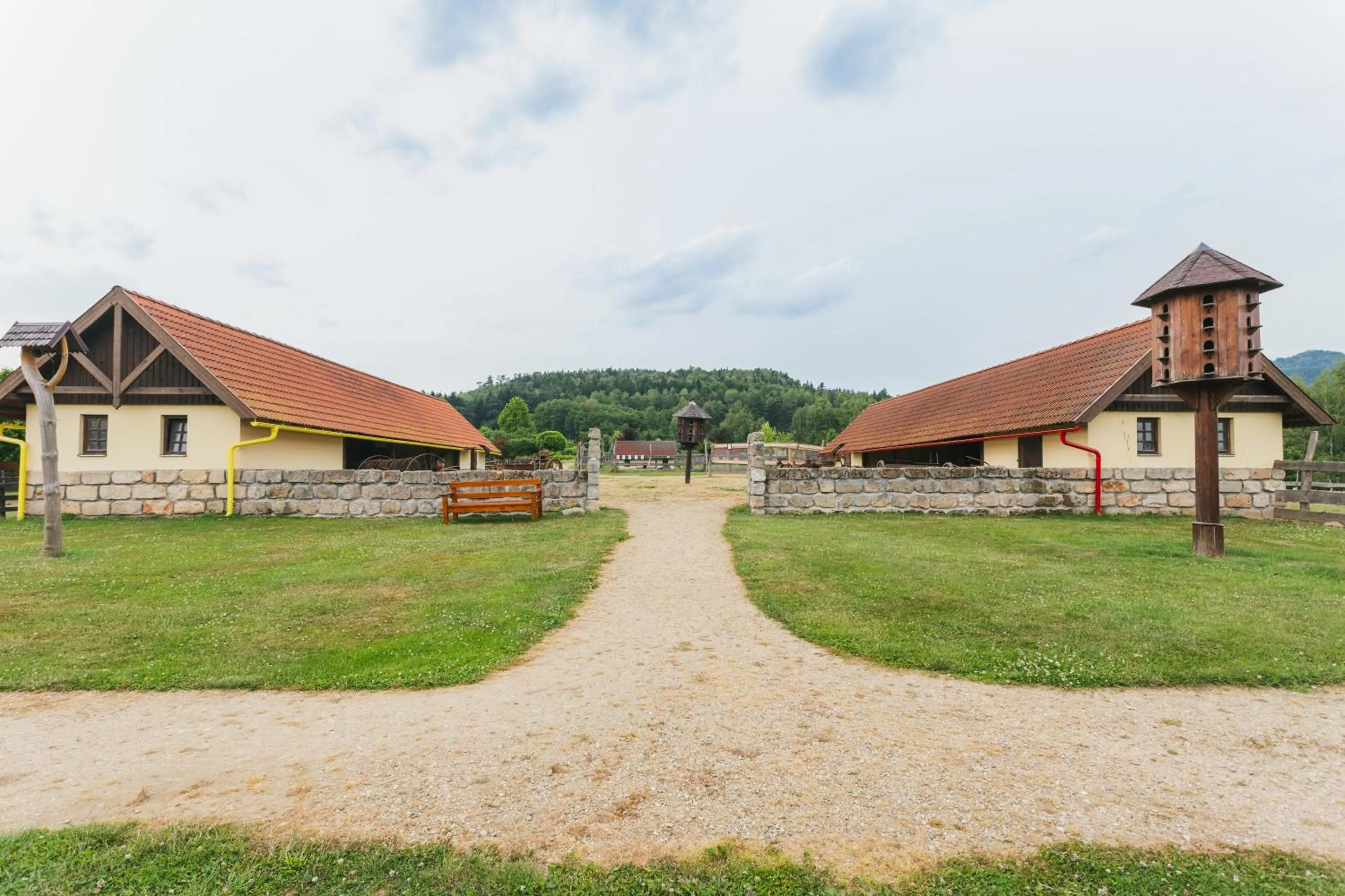 Day in Resort Malevil