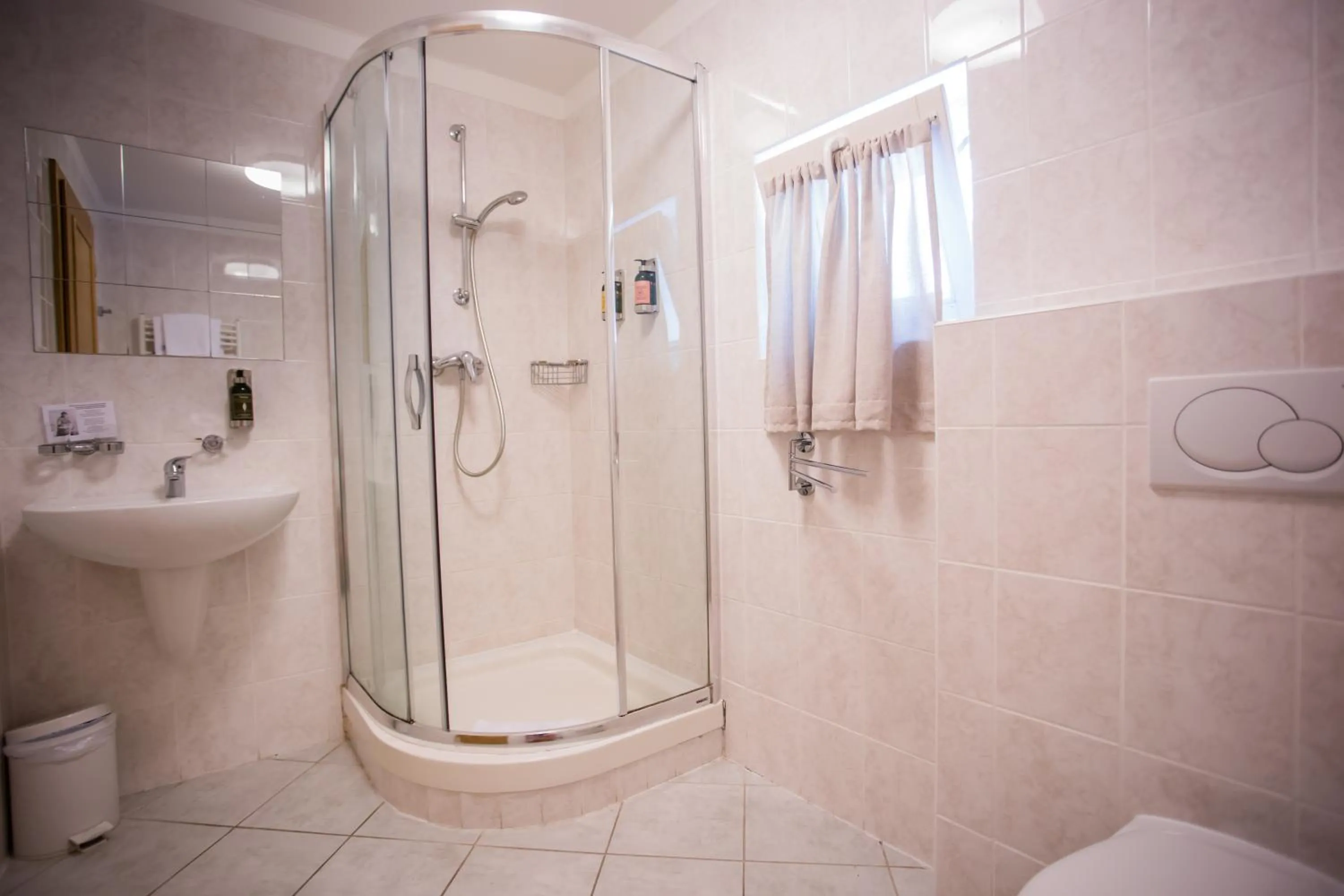 Bathroom in Resort Malevil