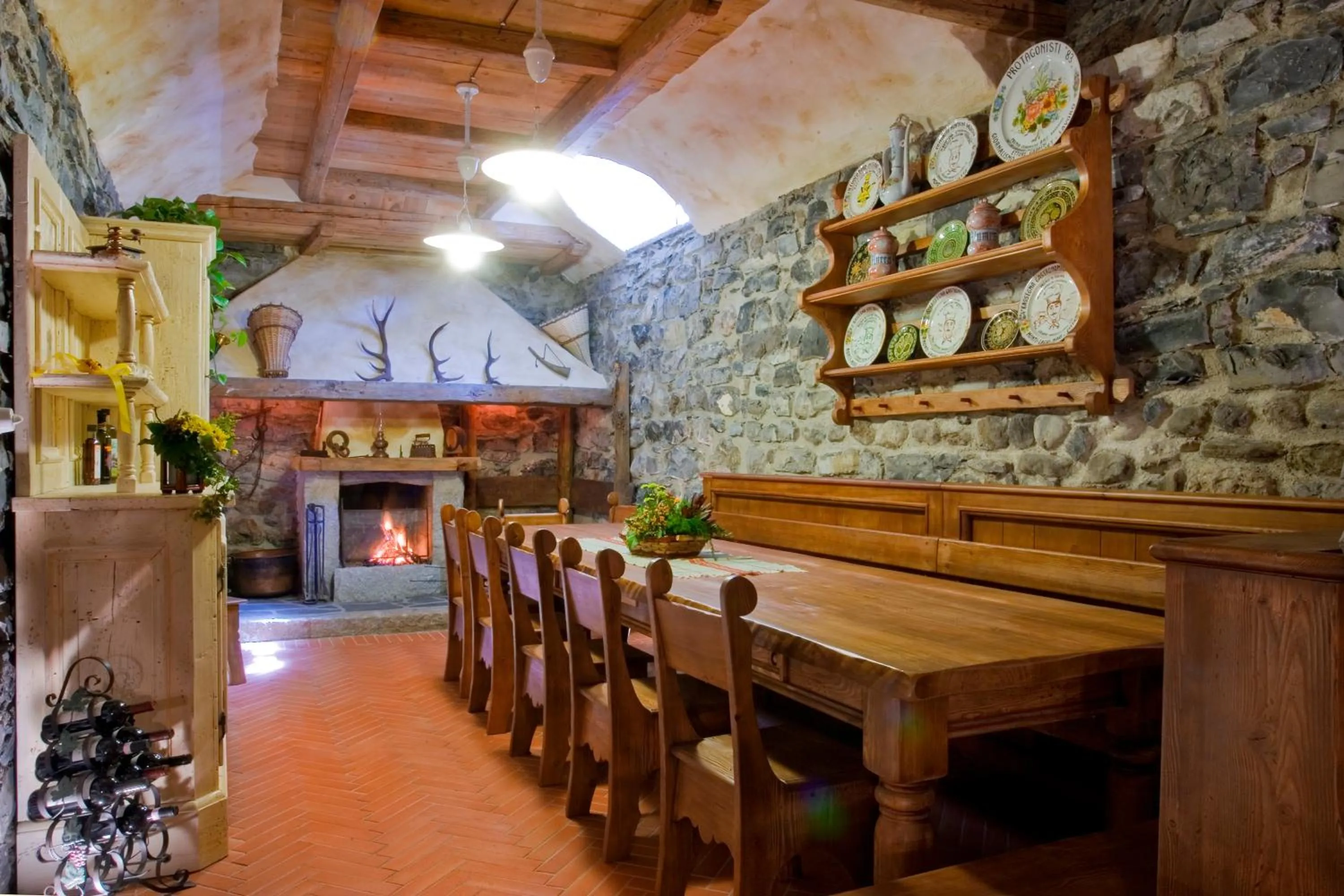 Restaurant/places to eat in Albergo Ristorante Grigna