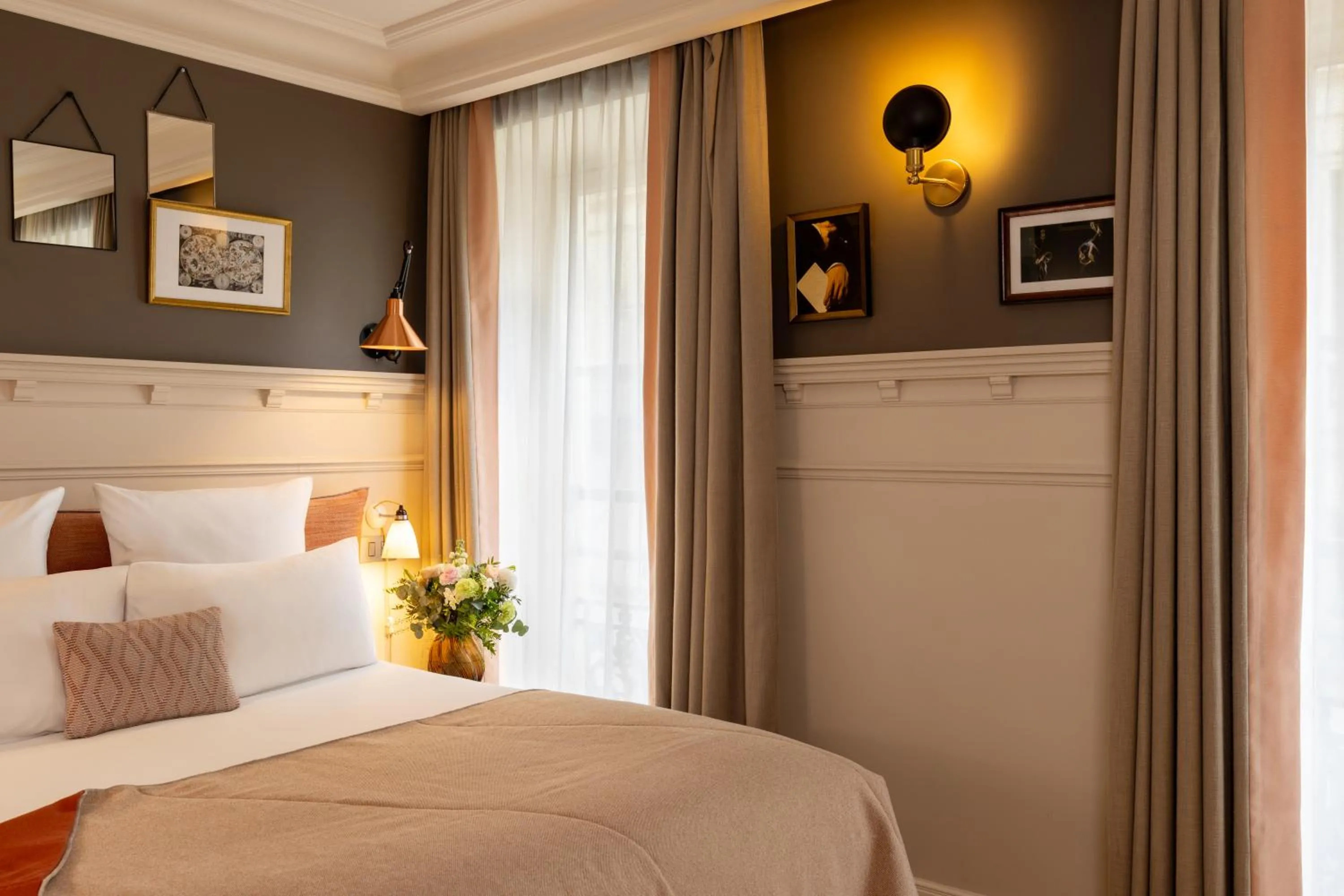 Bedroom, Bed in Royal Madeleine Hotel & Spa