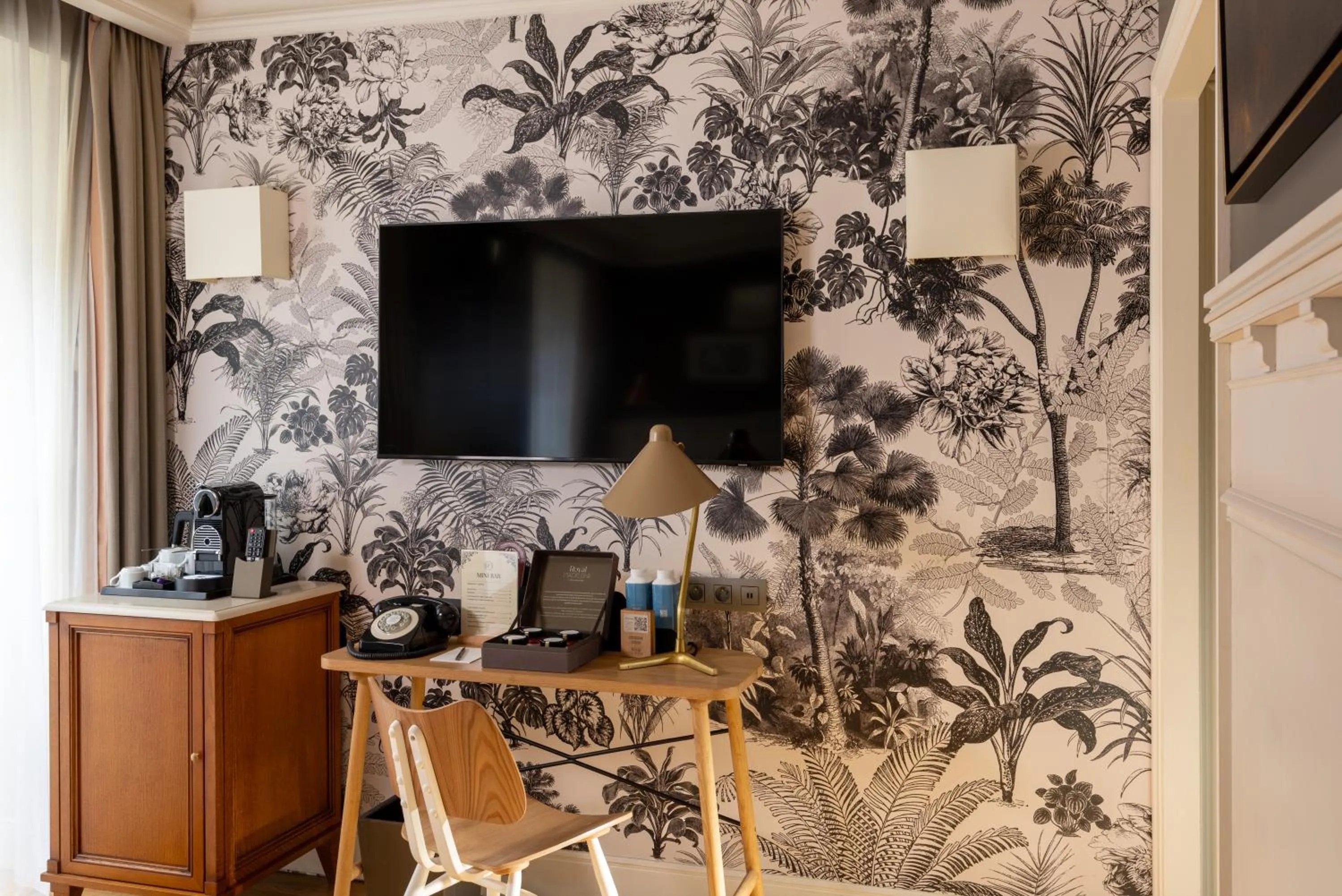 Bedroom in Royal Madeleine Hotel & Spa