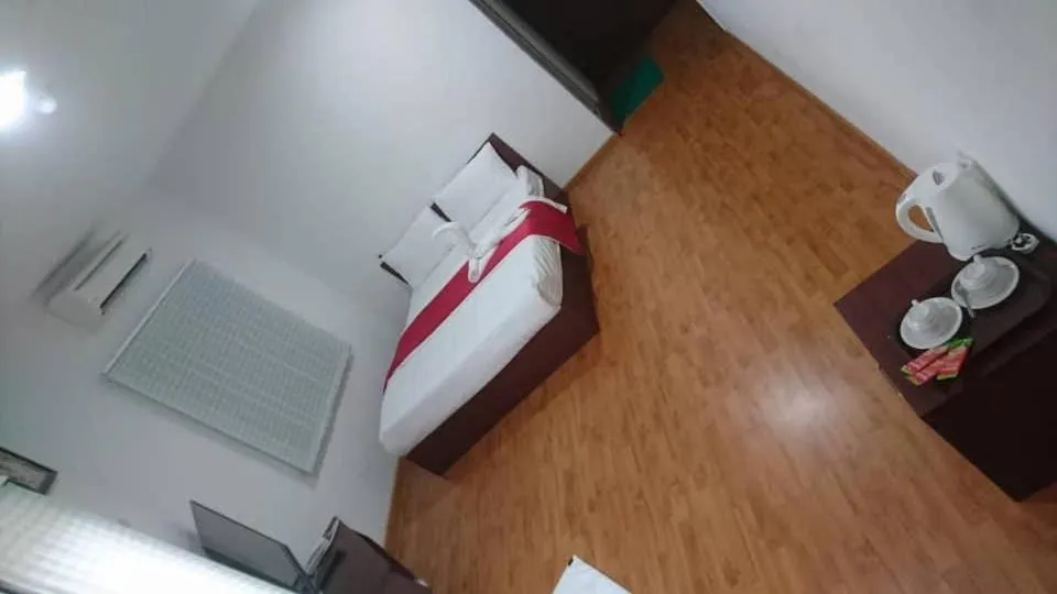 Photo of the whole room, Bed in Hotel Mill Road