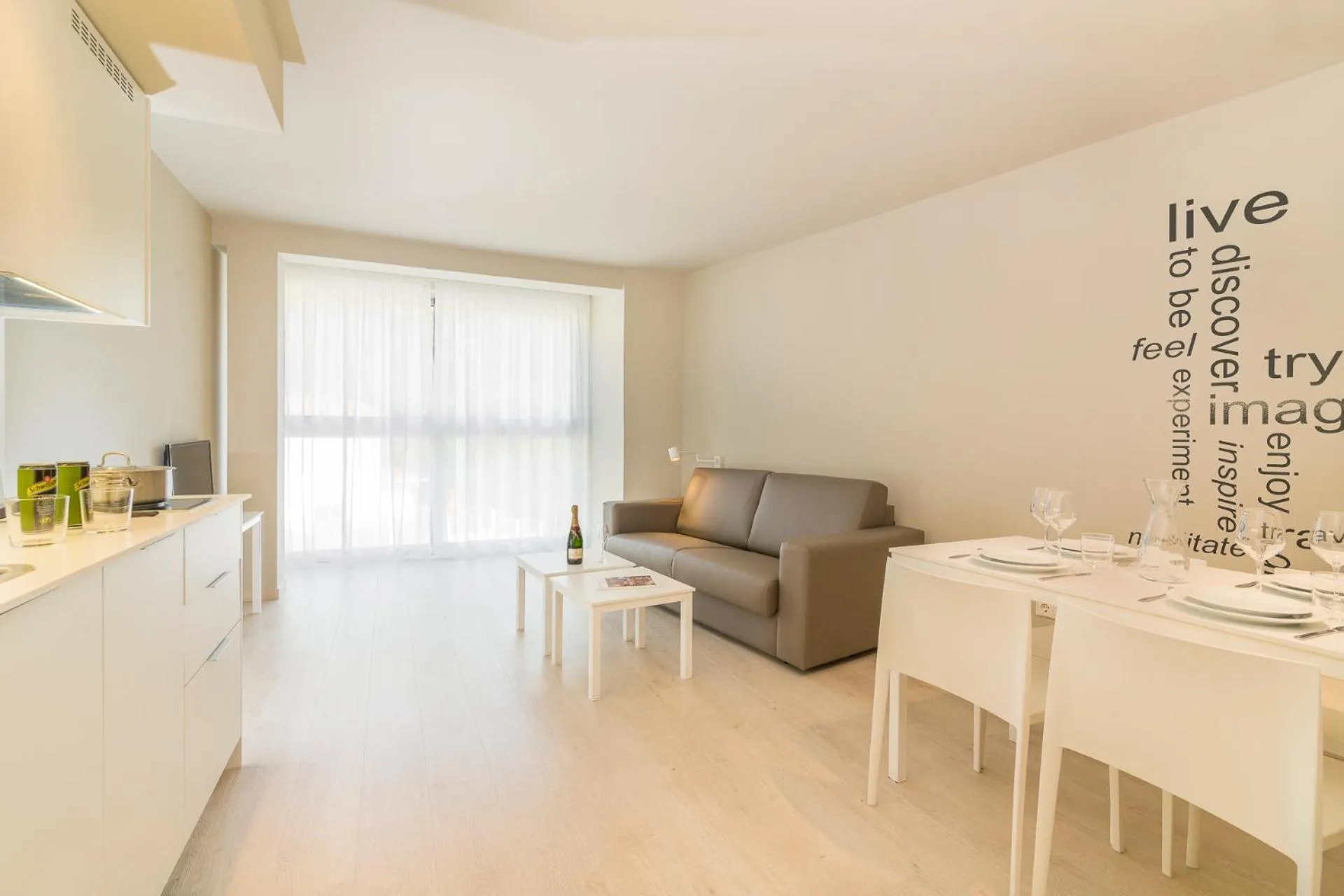 Property building in Daro Apartments