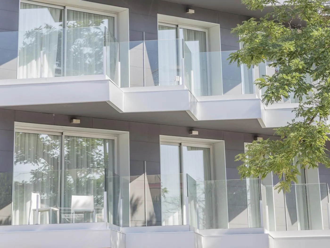 Property building in Daro Apartments