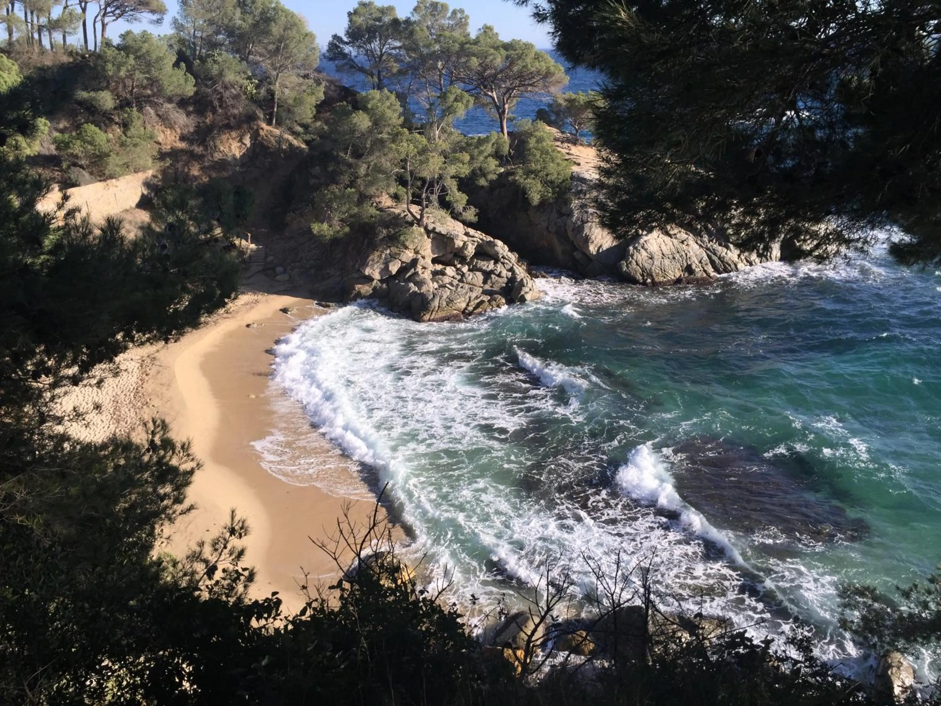 Beach in Daro Apartments