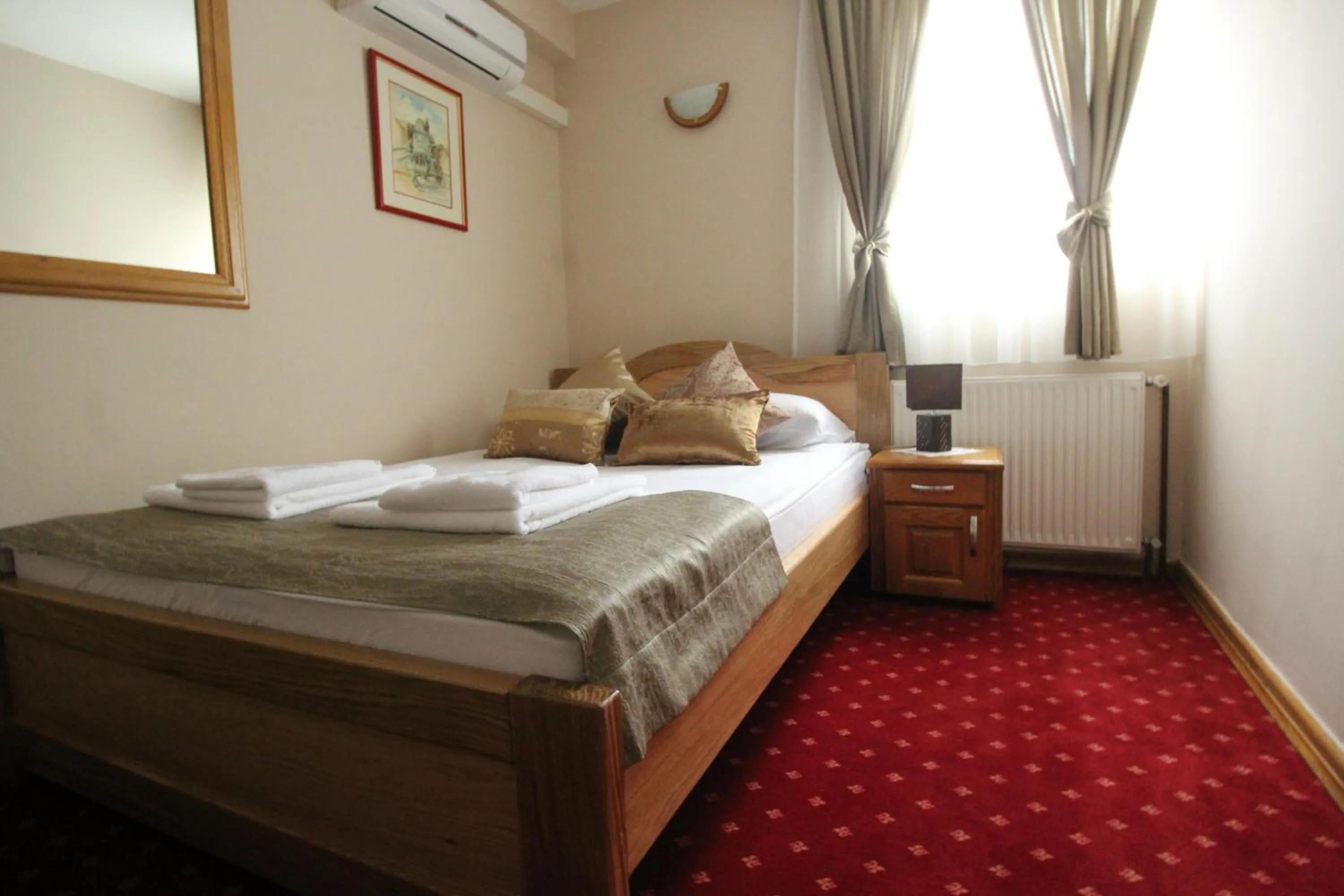 Bed in Pansion Stari Grad