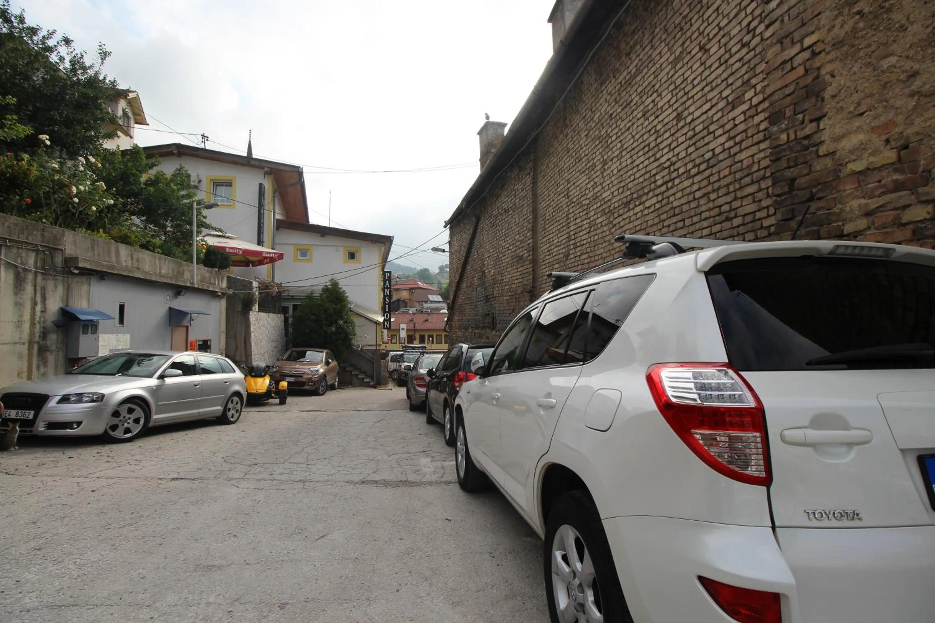 Property building in Pansion Stari Grad