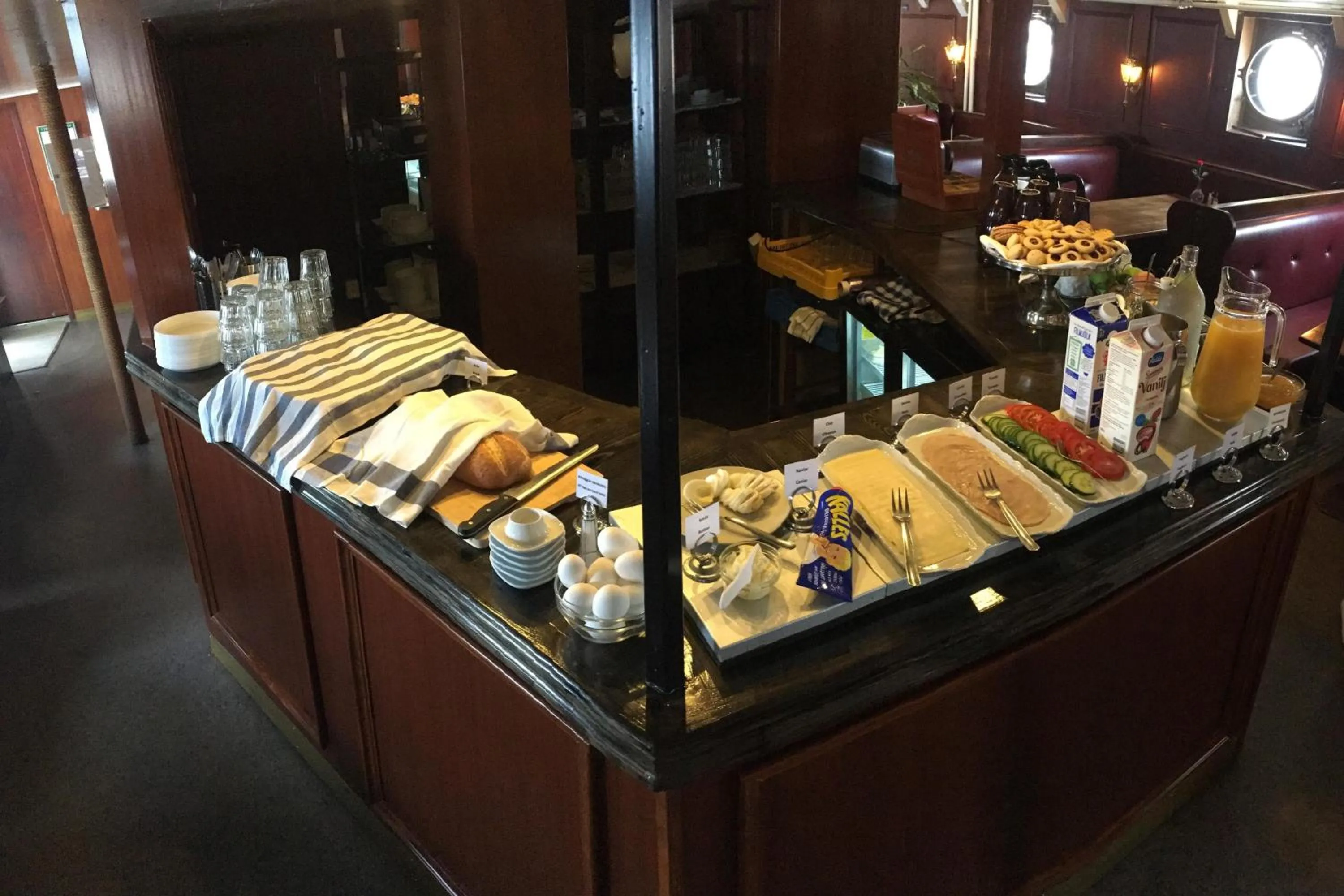 Breakfast in Gustaf af Klint