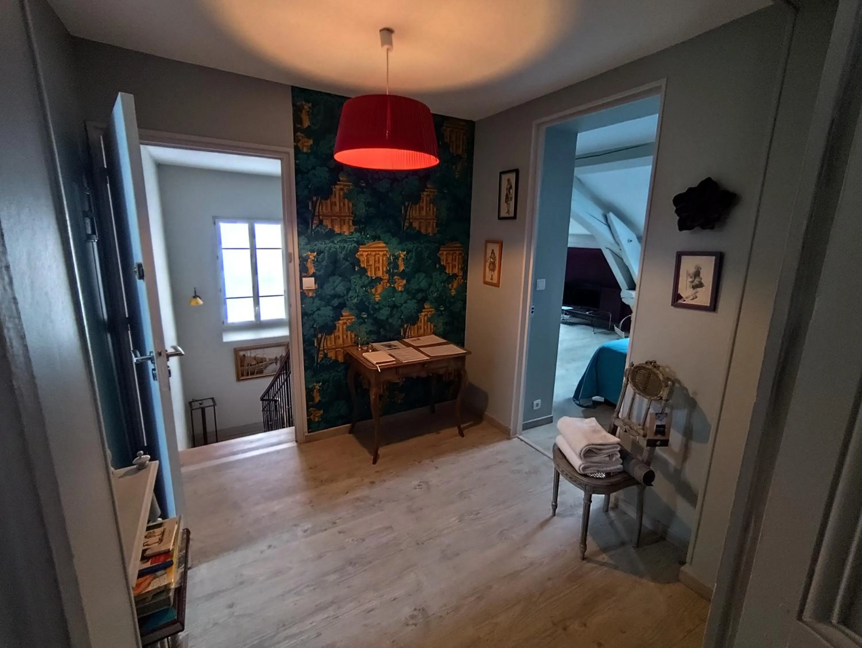 Bedroom in CLOCHI-CLOCHA