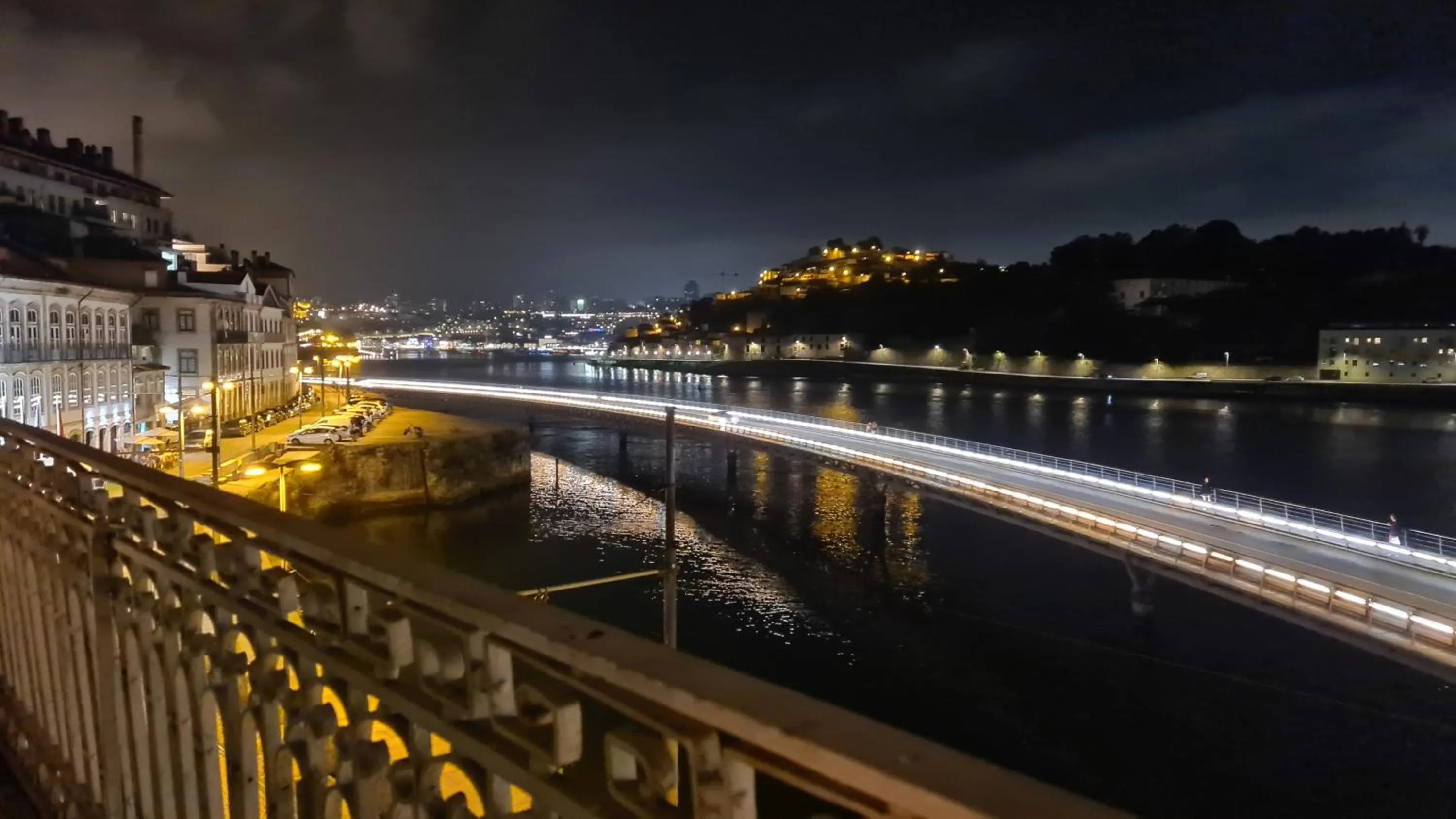 Night in Douro River Studios