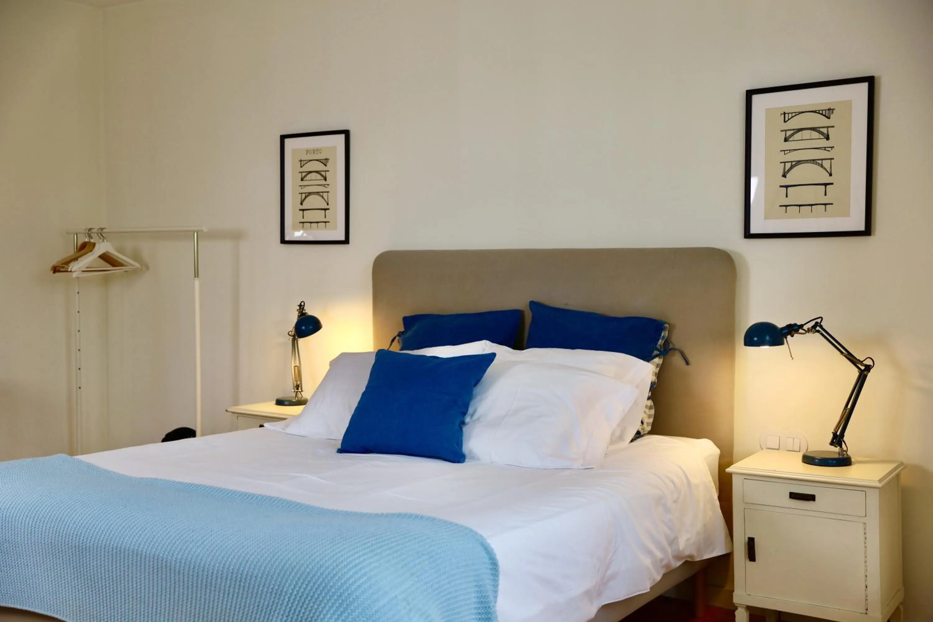 Bed in Douro River Studios
