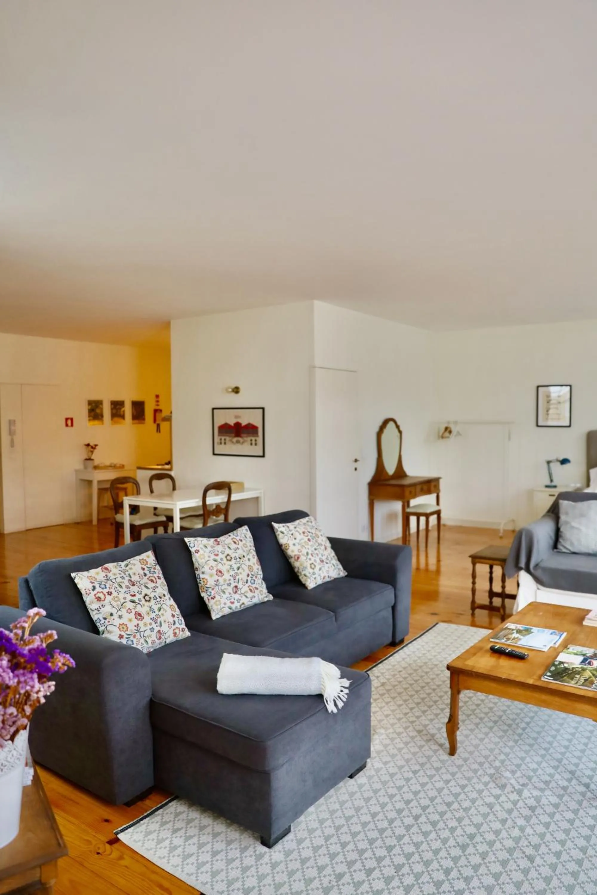 Living room in Douro River Studios