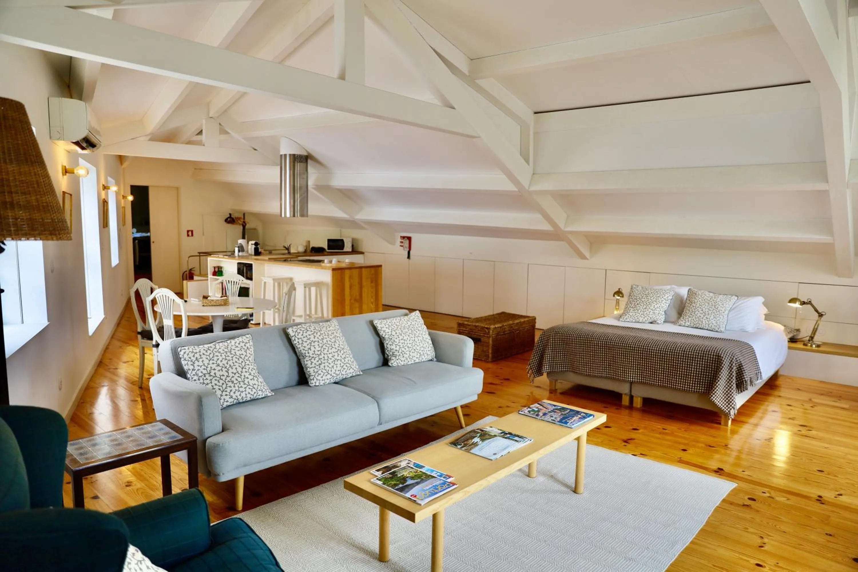 Bed in Douro River Studios