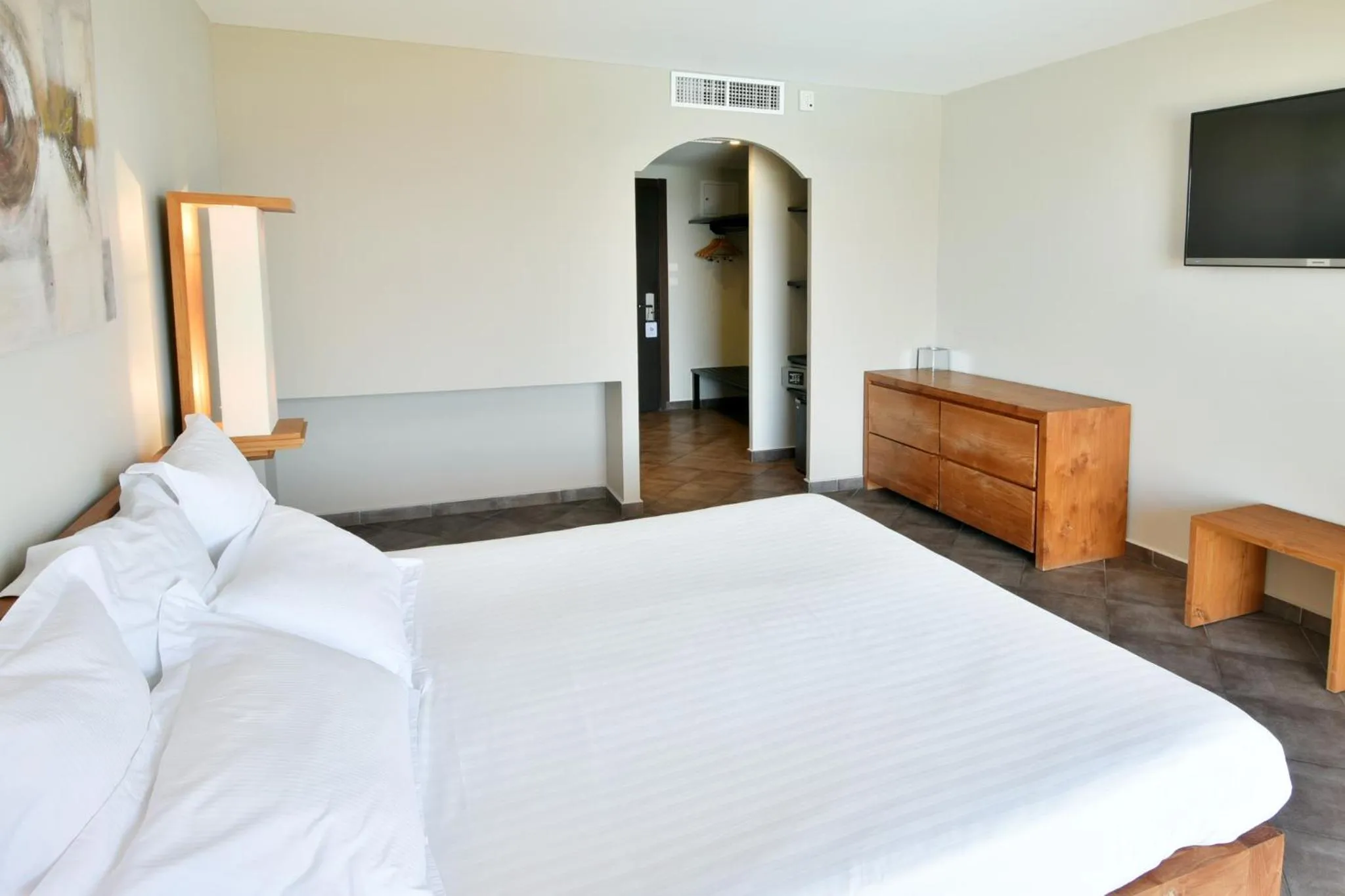 Photo of the whole room in La Florentine