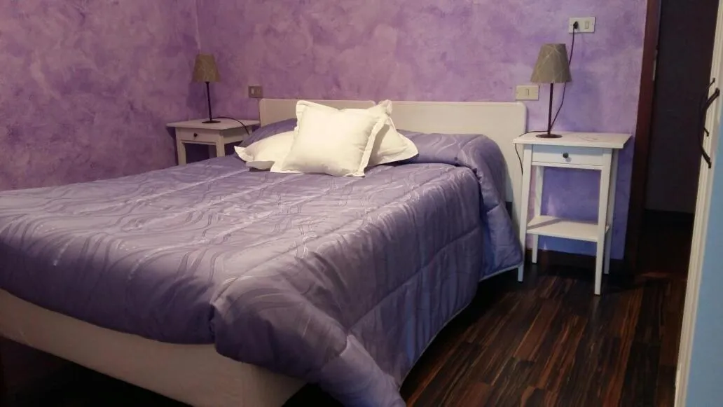 Bedroom, Bed in hotel Bologna