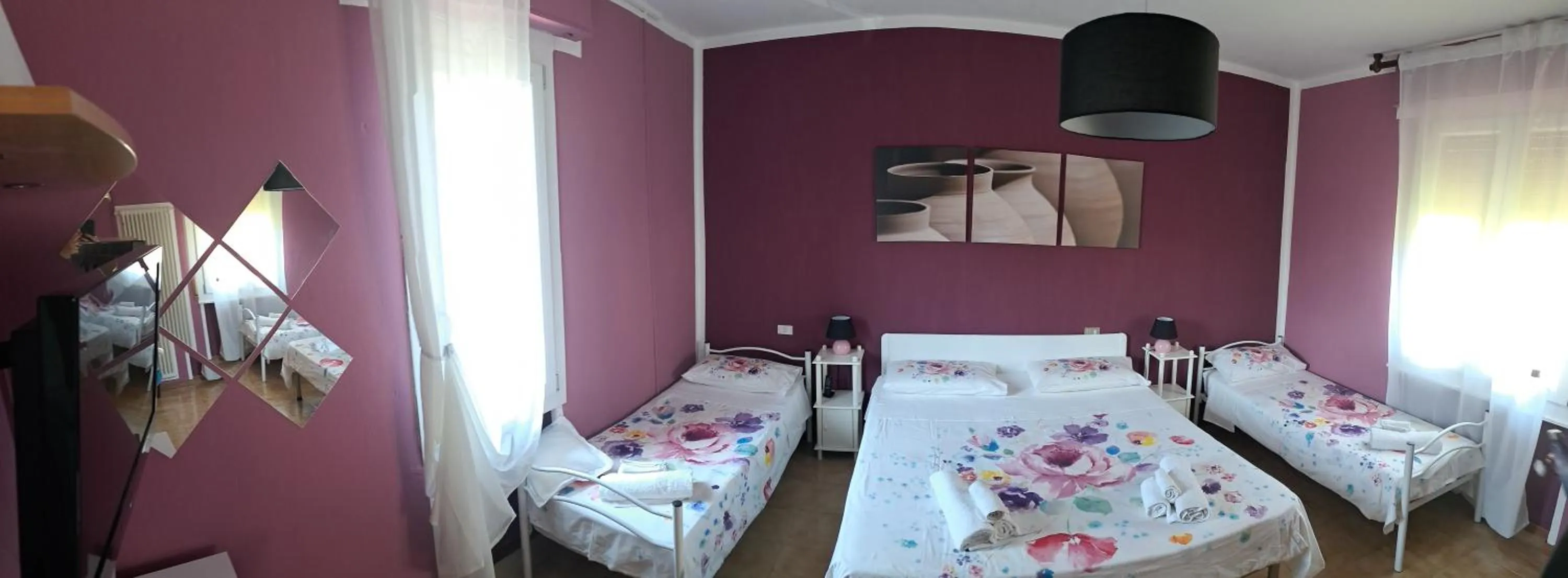 Bedroom, Bed in hotel Bologna