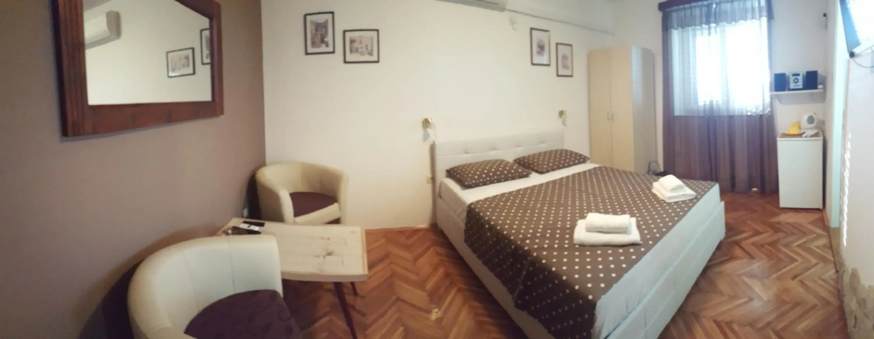 Double Room in Apartments Ana+3 Double Room in Apartments Ana+3