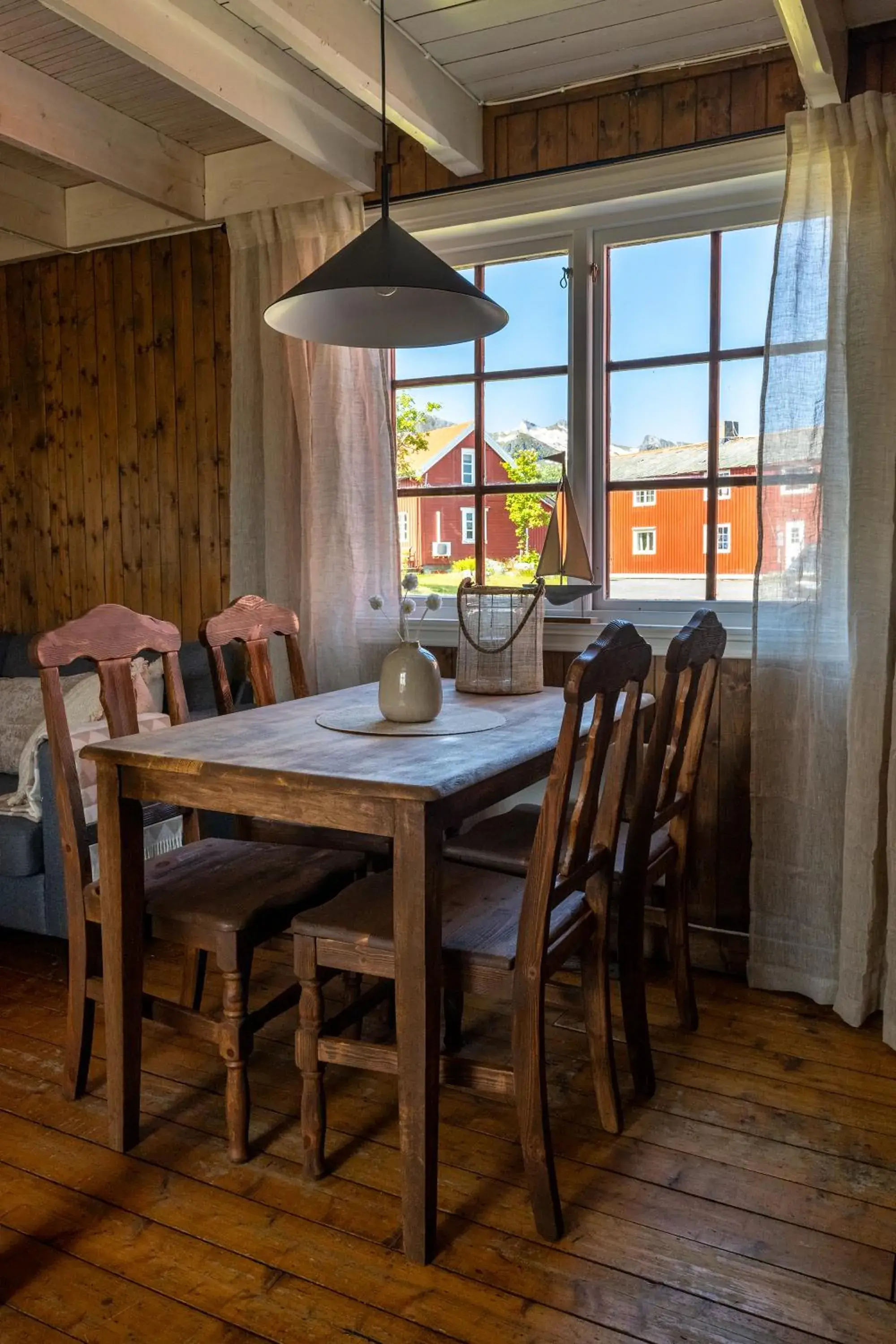 Dining area in Statsbuene i Kabelvåg Dining area in Statsbuene i Kabelvåg