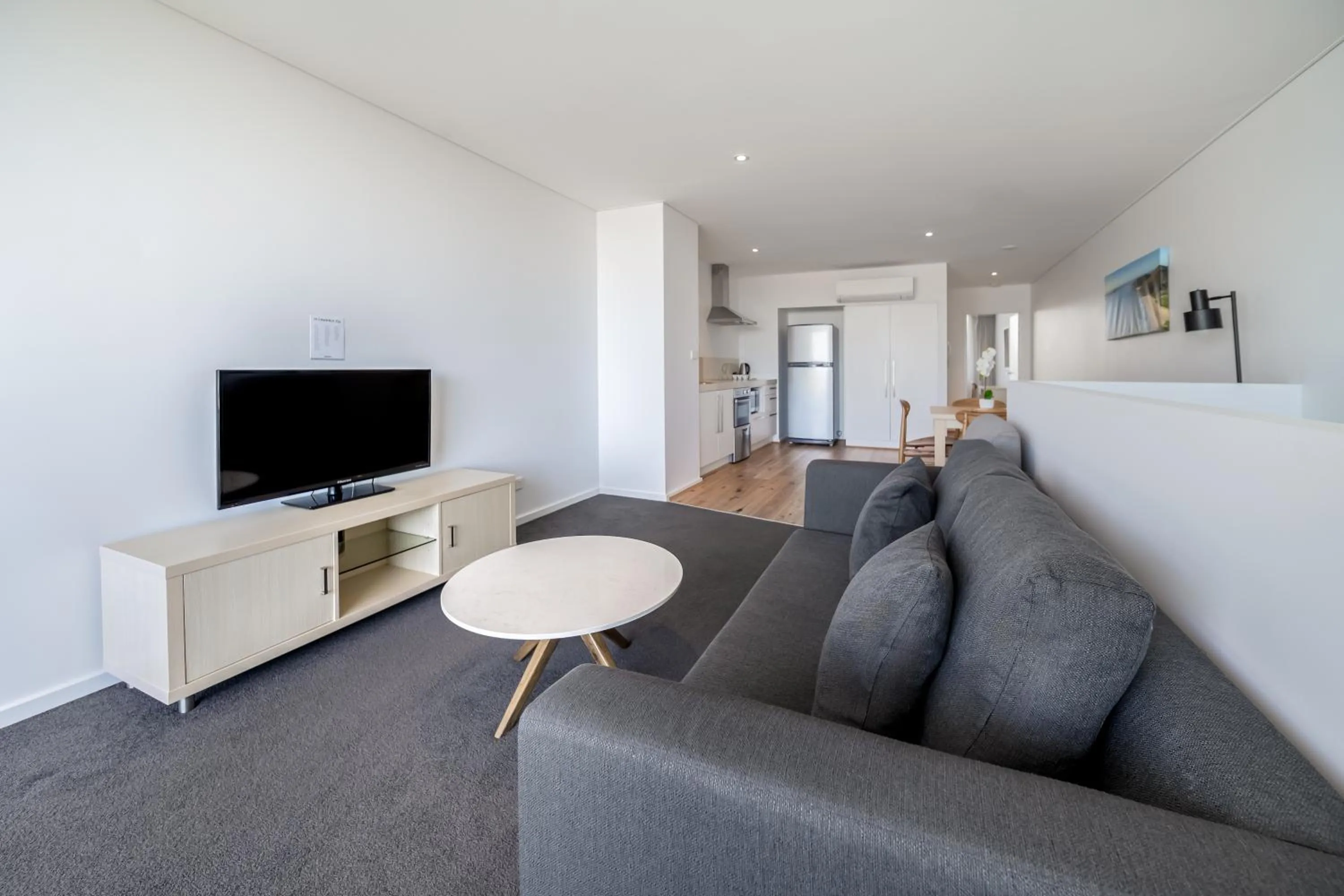 TV and multimedia in Oaks Nelson Bay Lure Suites