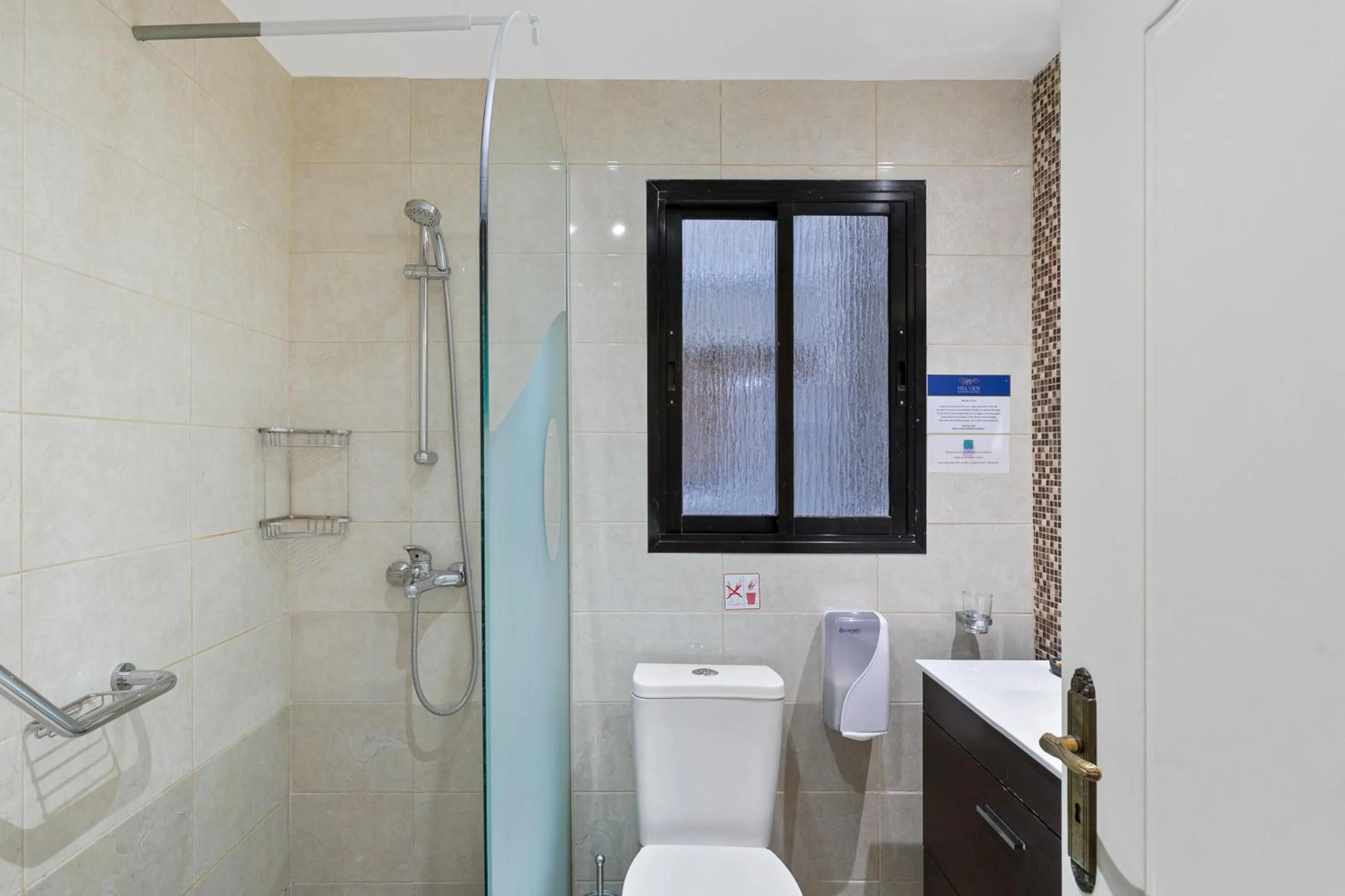 Hill View Hotel Apartments