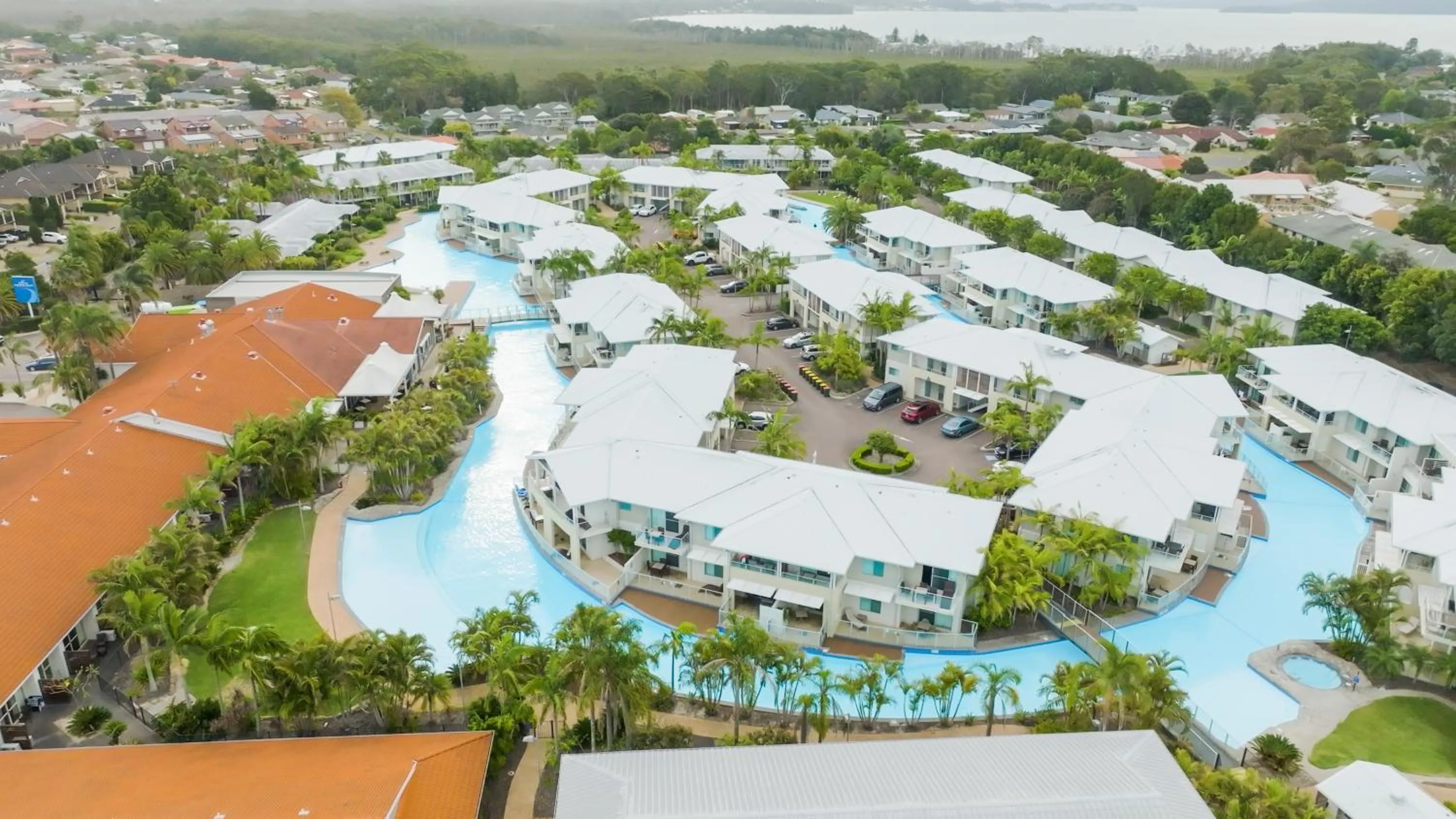 Property building in Oaks Port Stephens Pacific Blue Resort