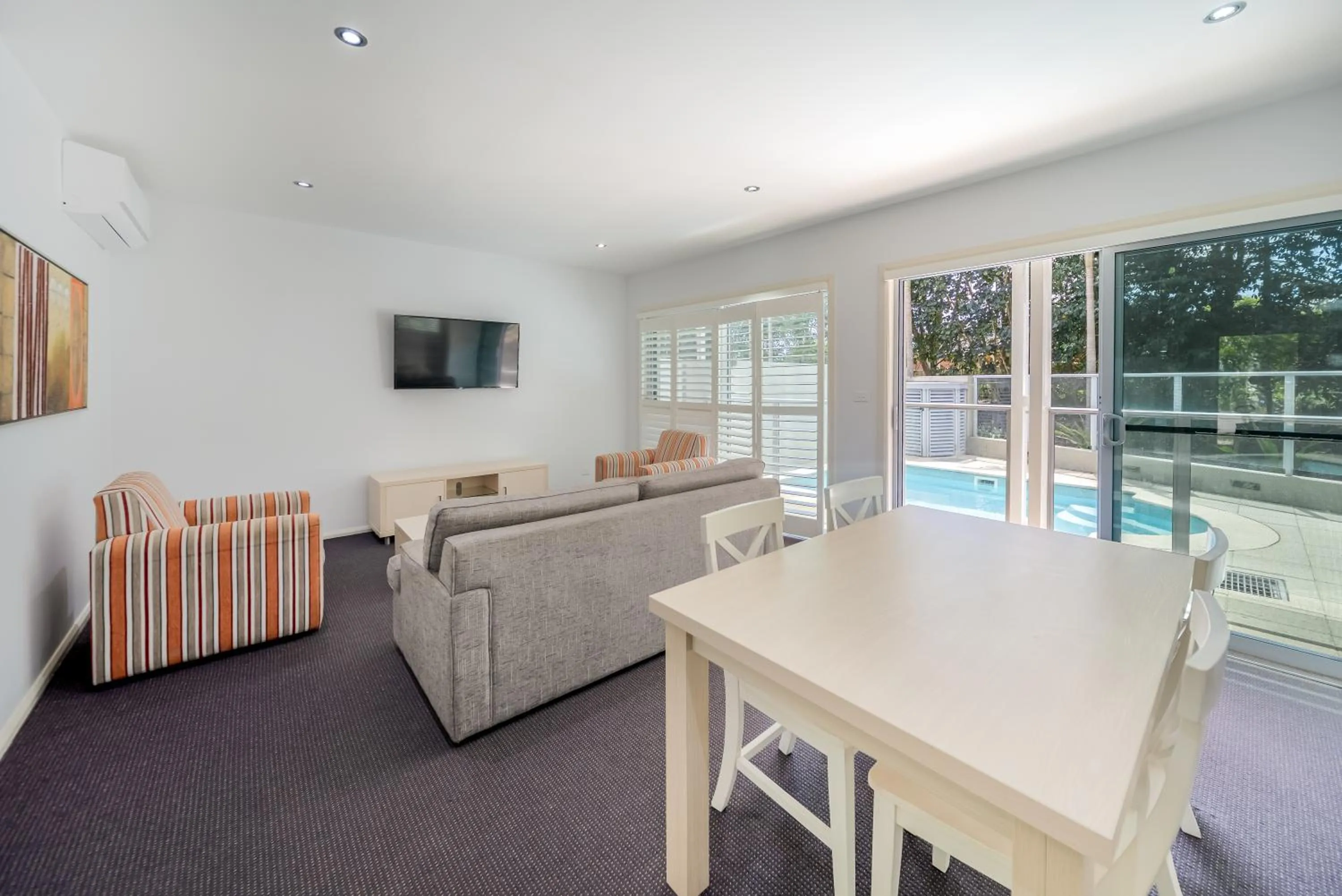 TV and multimedia in Oaks Port Stephens Pacific Blue Resort