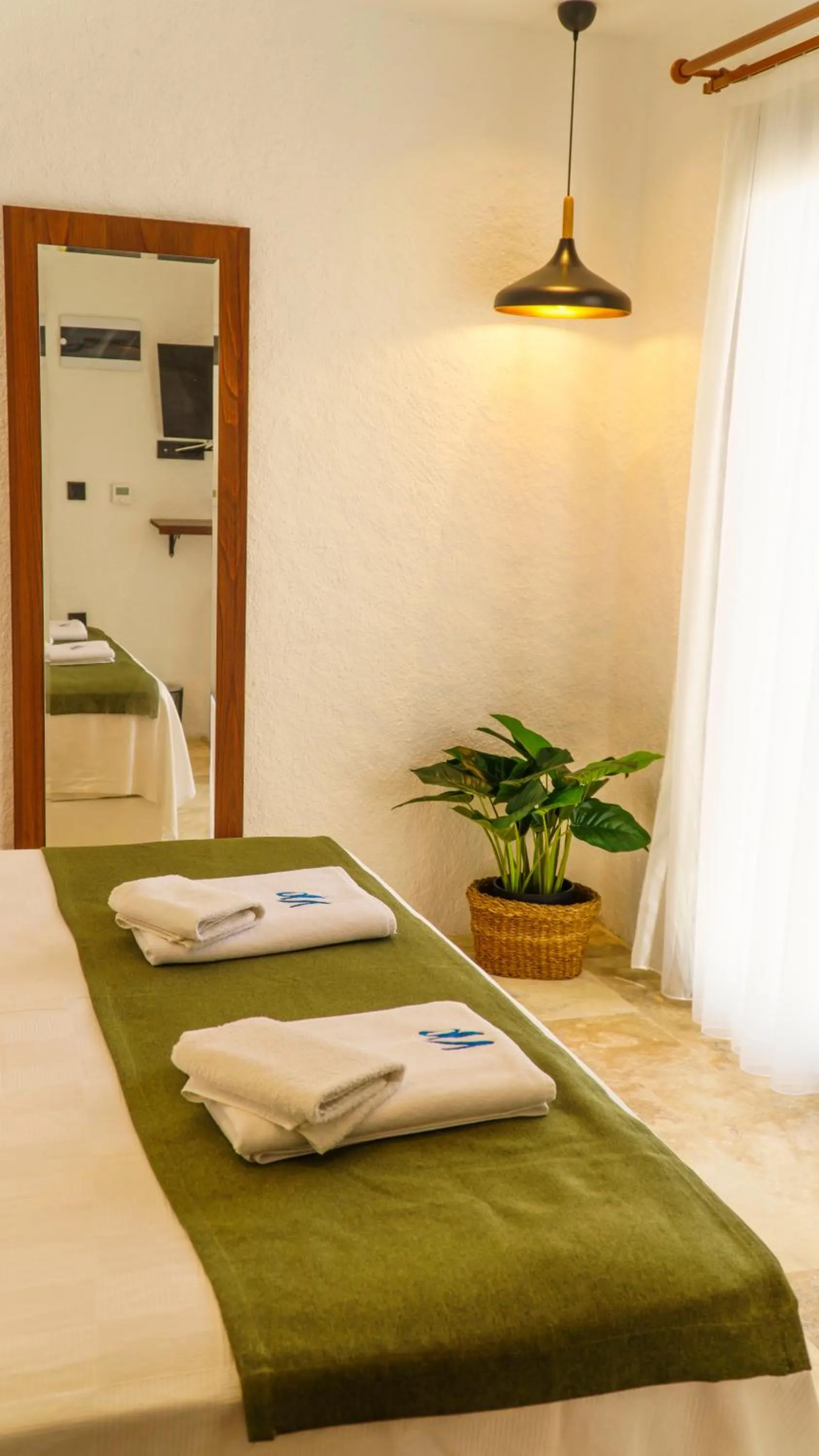 Bed in Villa Peri Alacati