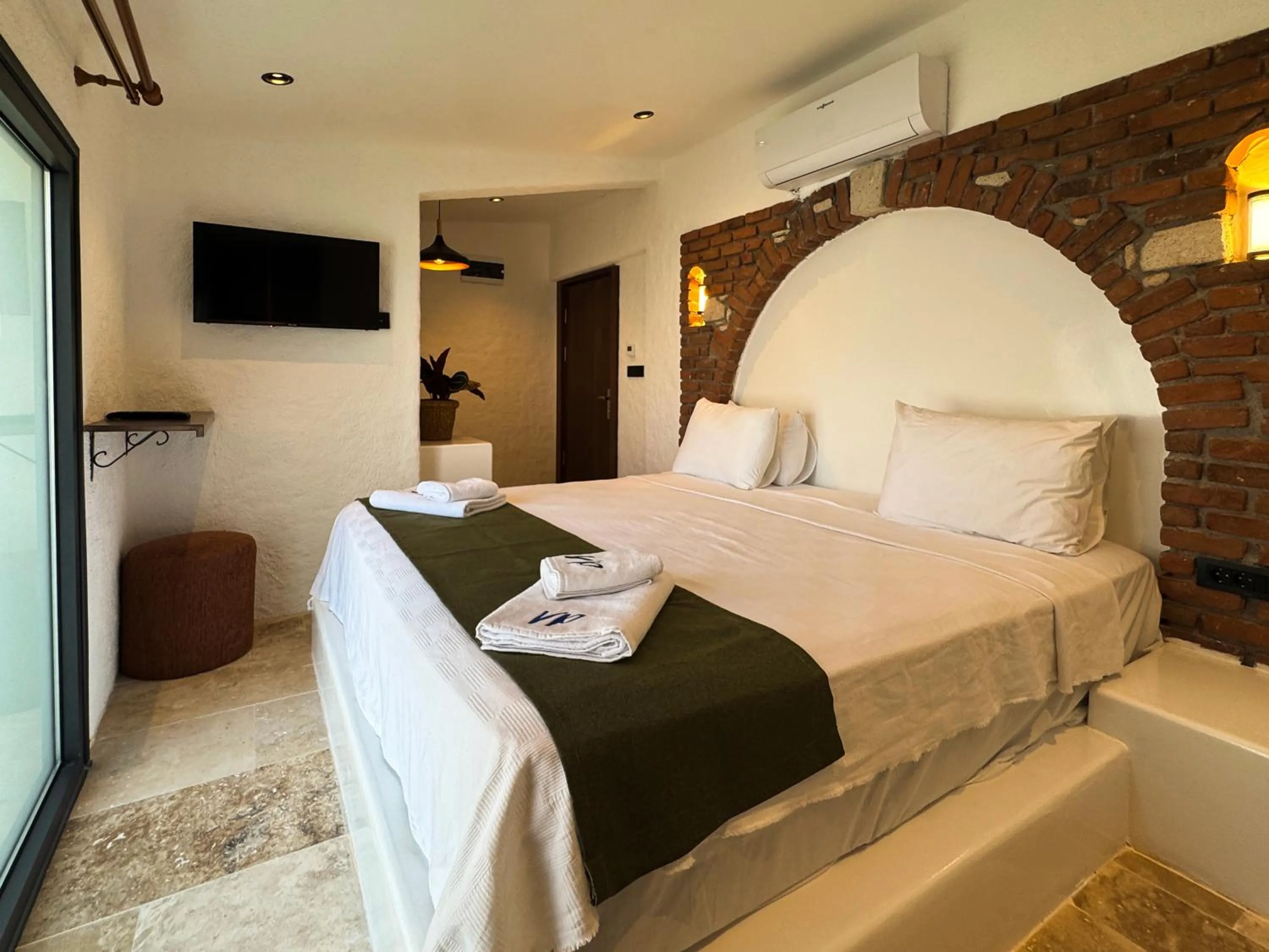 Bed in Villa Peri Alacati