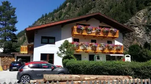 Haus Alpina Haus Alpina