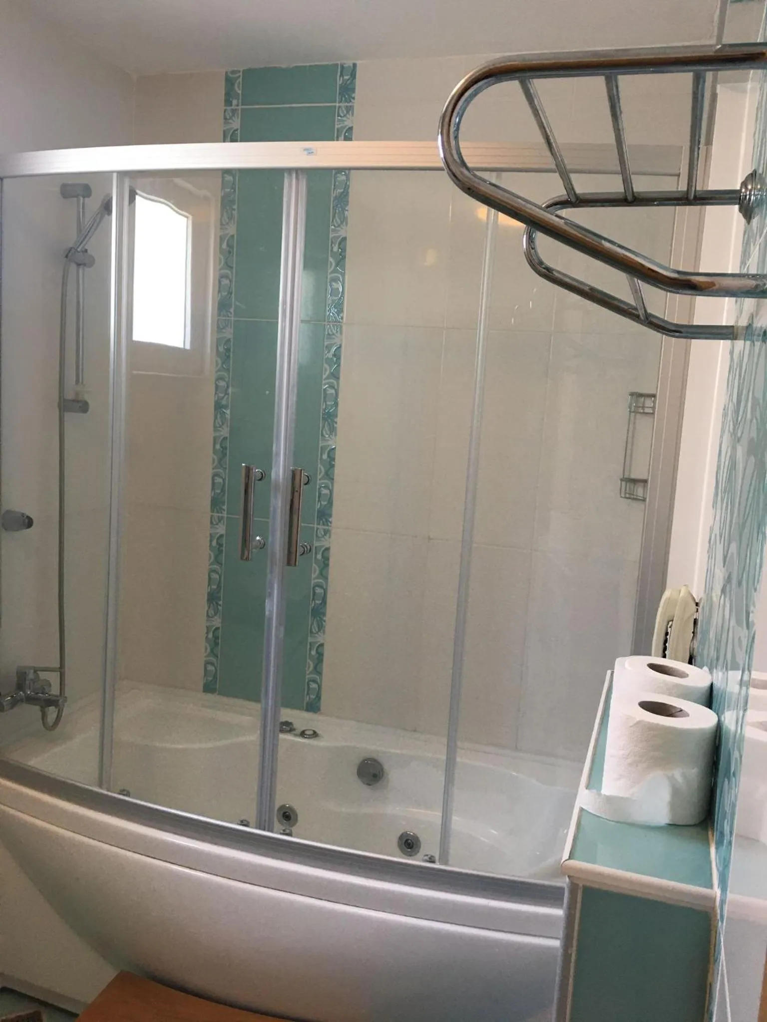 Bathroom in Sesin Hotel