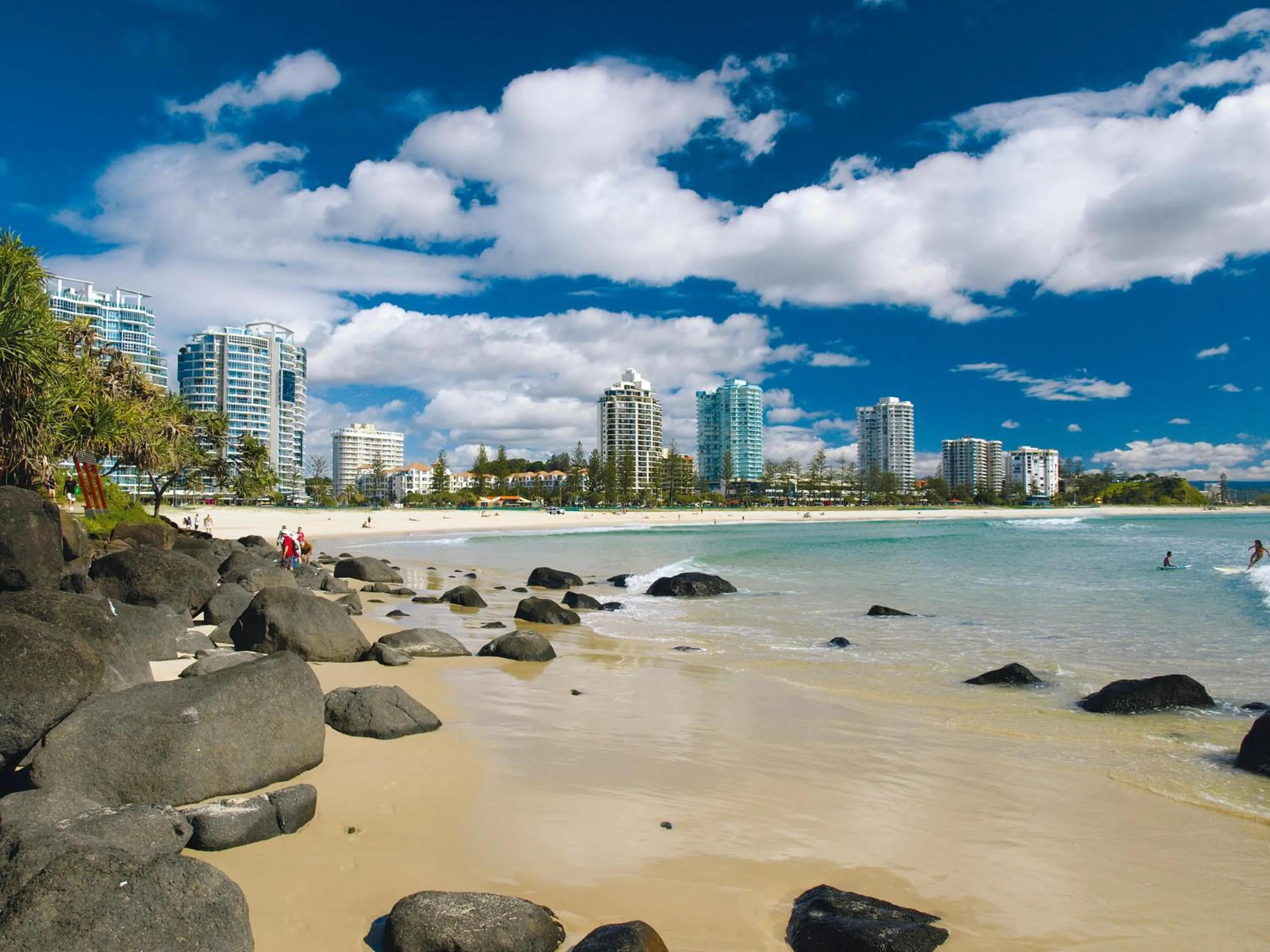 Area and facilities in Oaks Gold Coast Calypso Plaza Suites