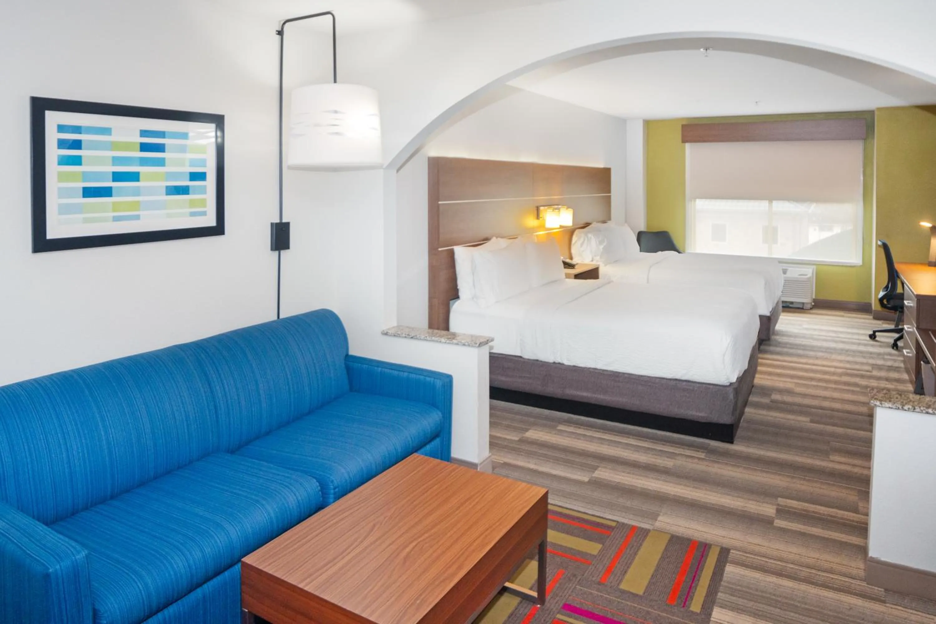 Holiday Inn Express and Suites Stroudsburg-Poconos by IHG