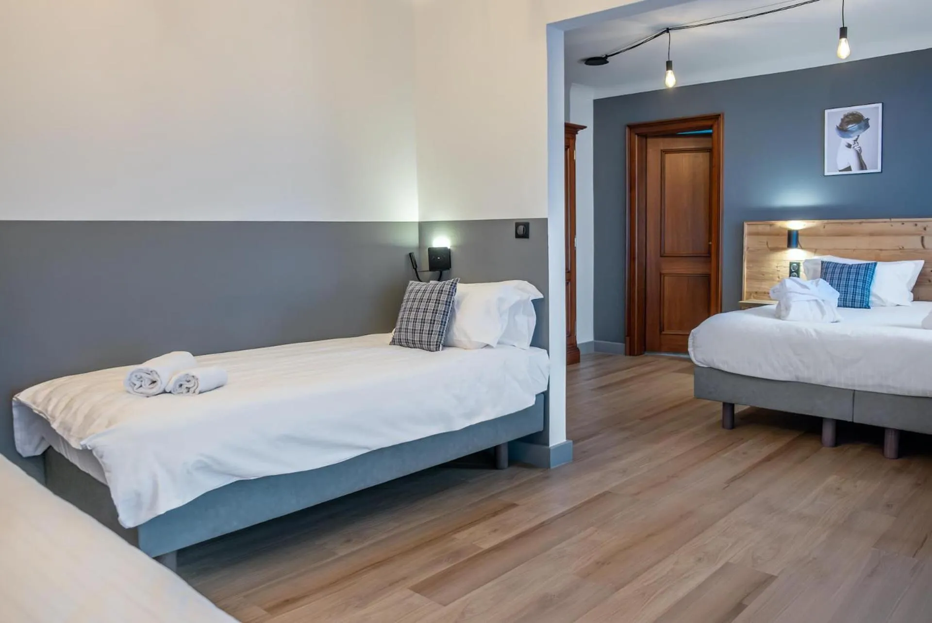 Property building, Bed in Hôtel au Heimbach