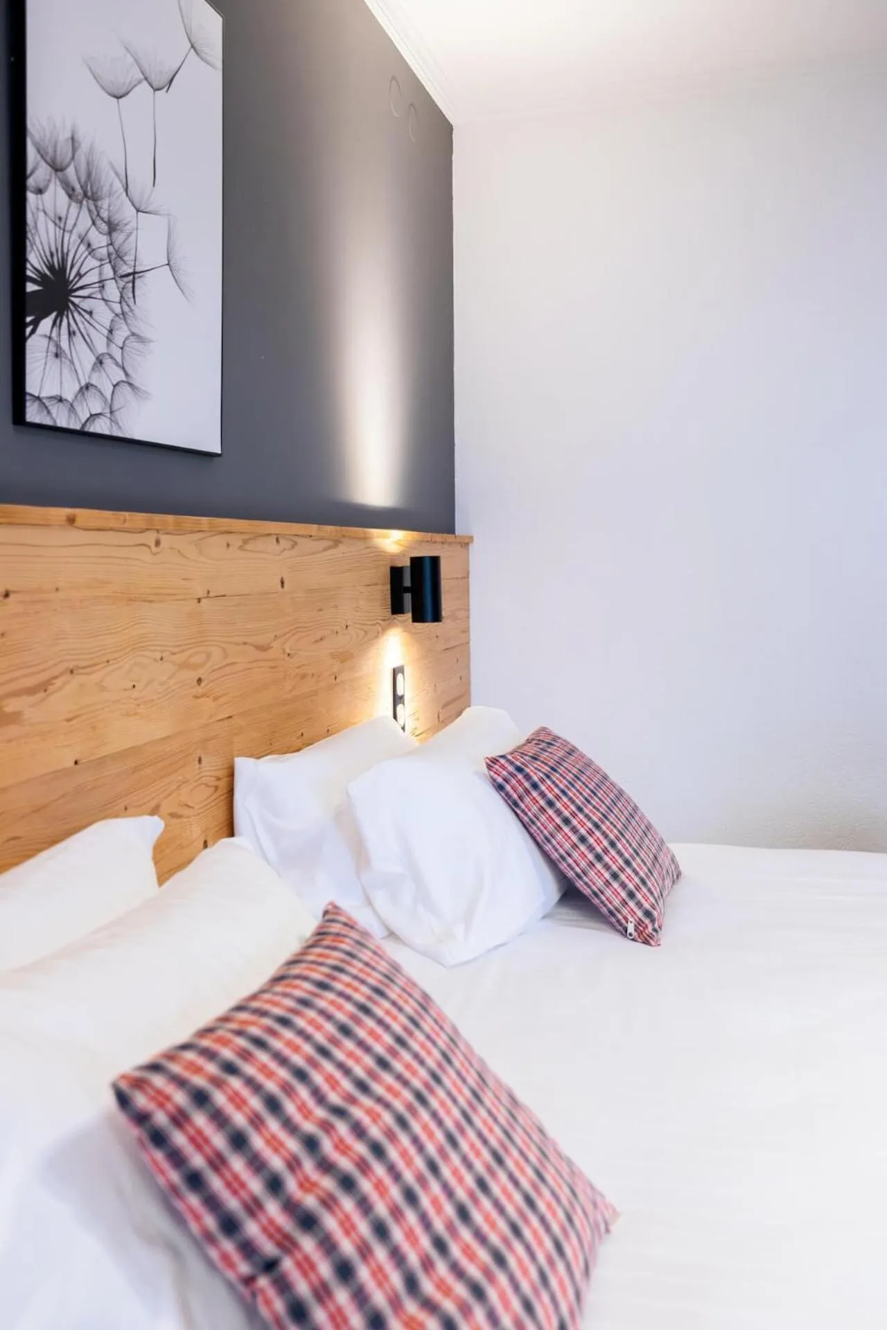 Property building, Bed in Hôtel au Heimbach